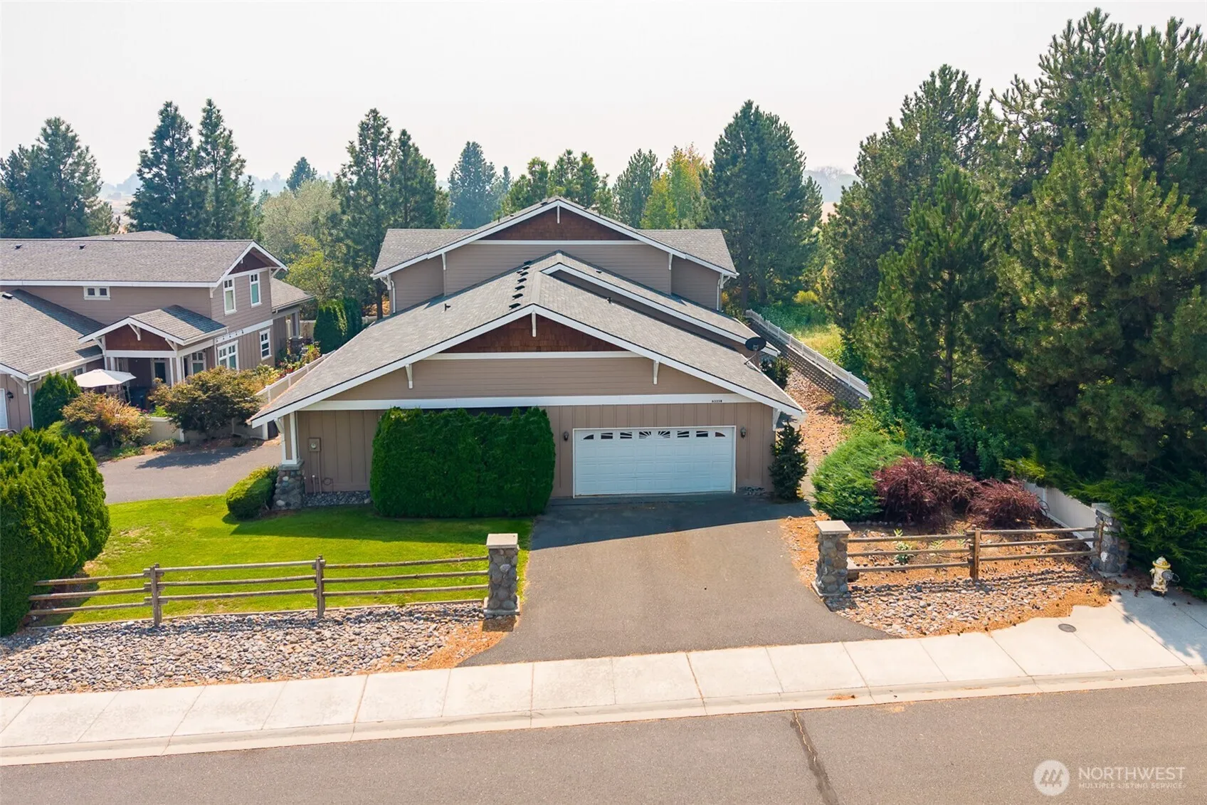 Property photo for 6335 Murray Way Ne #b, Moses Lake photo 2