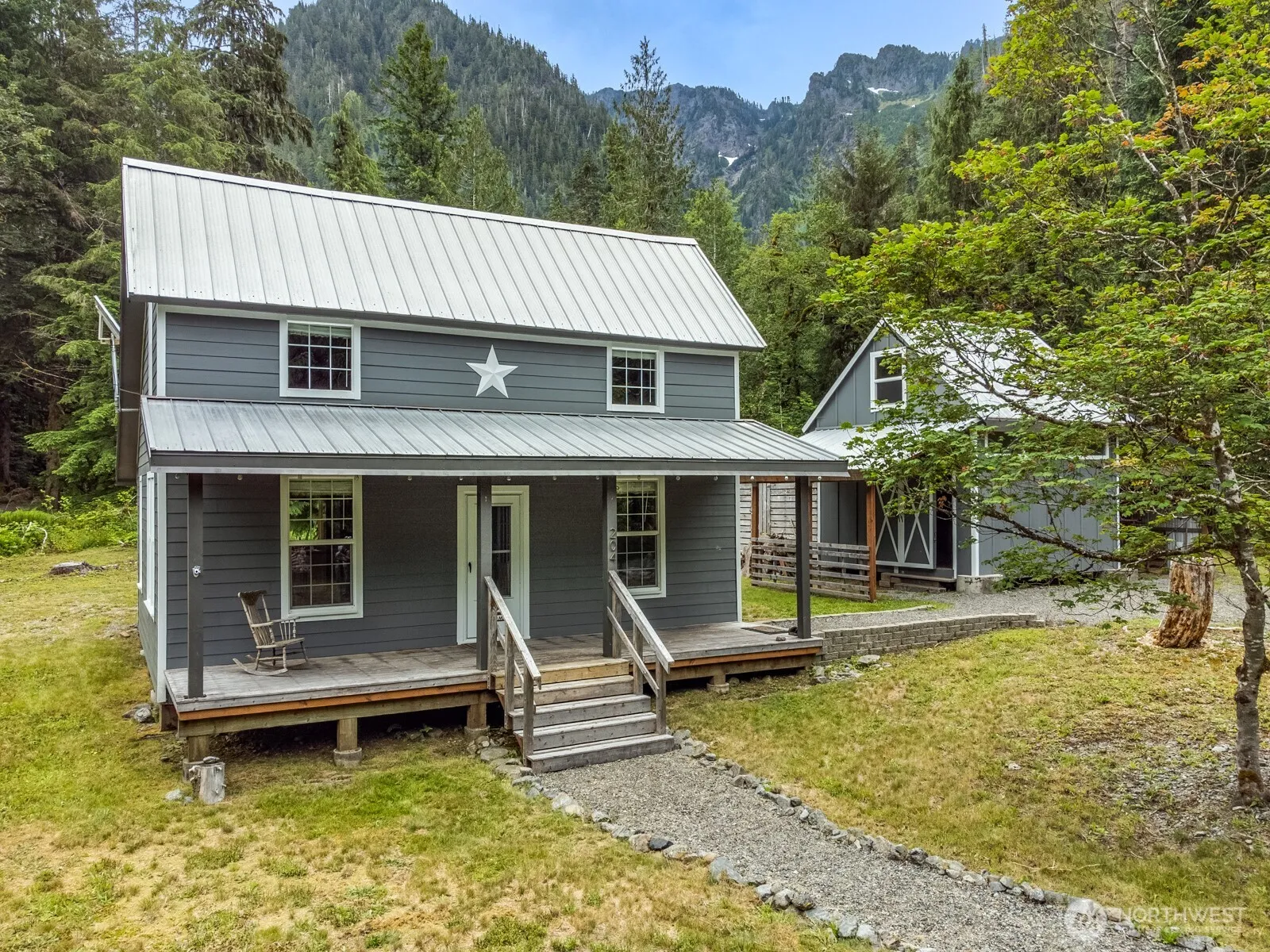 Property photo for 204 Whitton Avenue, Granite Falls