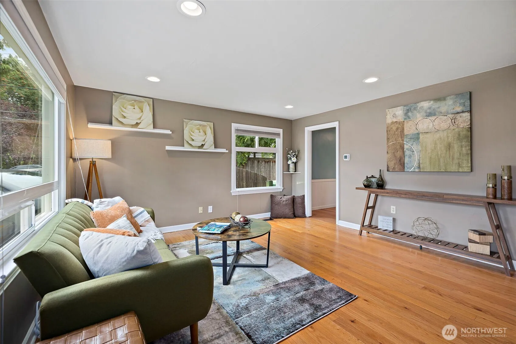Property photo for 11326 14th Avenue Ne, Seattle photo 2