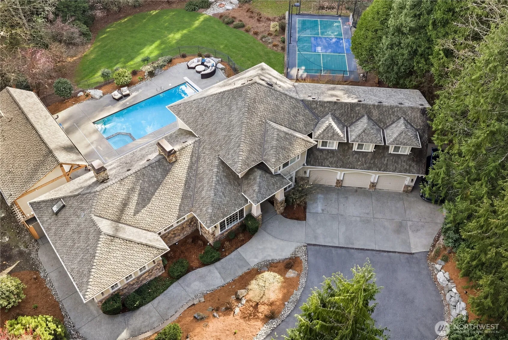 Property photo for 21219 Se 39th Street, Sammamish
