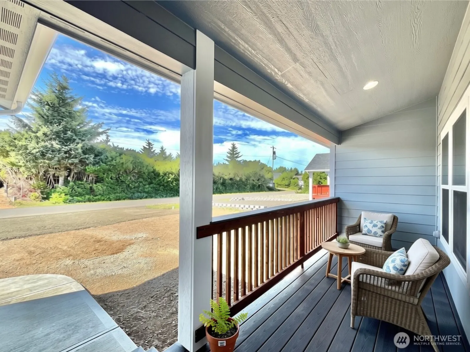 Property photo for 382 S Wynoochee Drive Sw, Ocean Shores photo 2