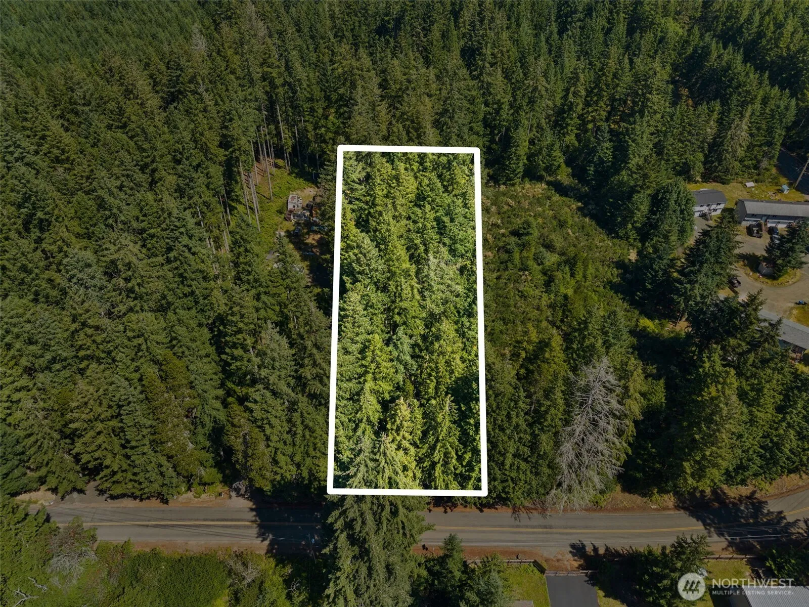 Property photo for 1030 E Phillips Lake Road, Shelton photo 4