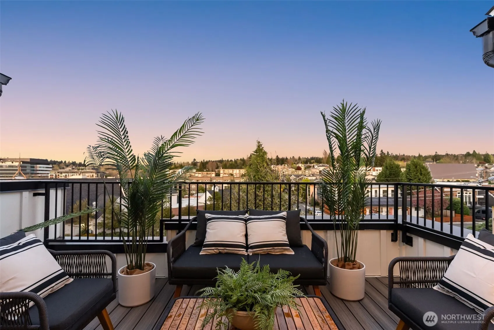 Property photo for 116 D 2nd Street S #d, Kirkland