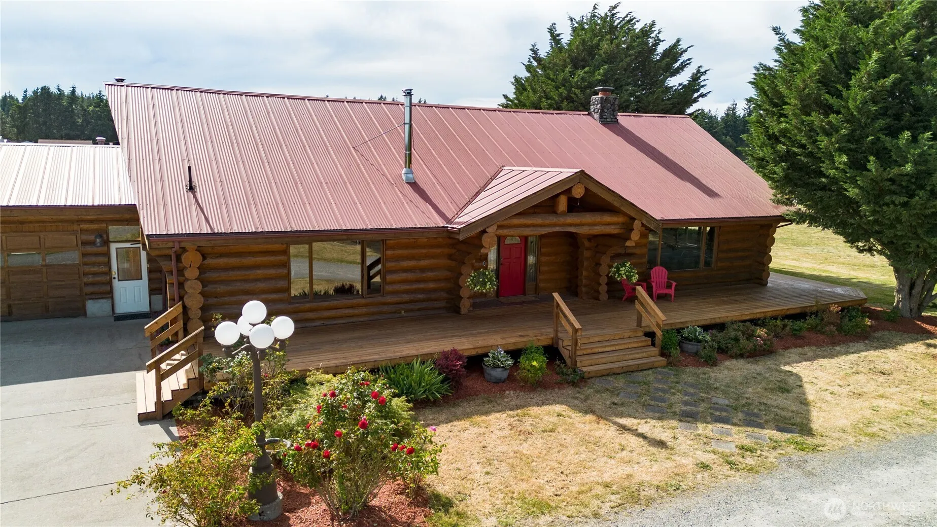Property photo for 1231 Willeys Lake Rd, Ferndale