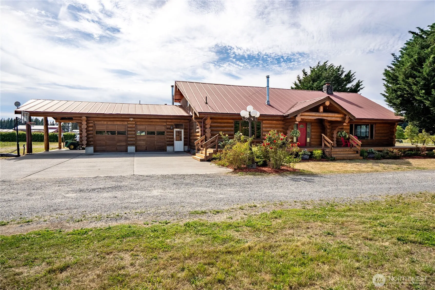 Property photo for 1231 Willeys Lake Rd, Ferndale photo 2