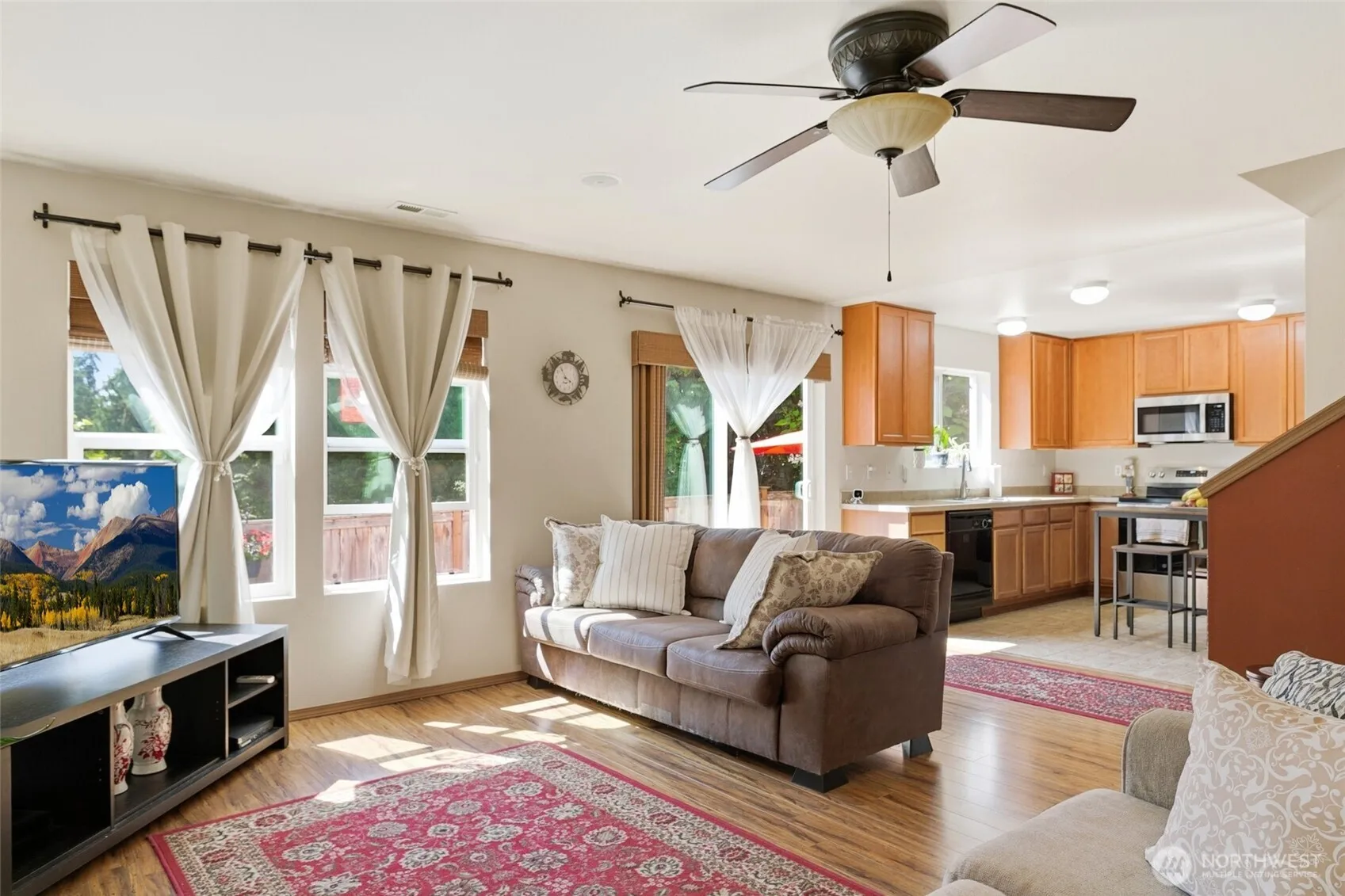 Property photo for 943 Candlestick Lane Sw, Olympia photo 4