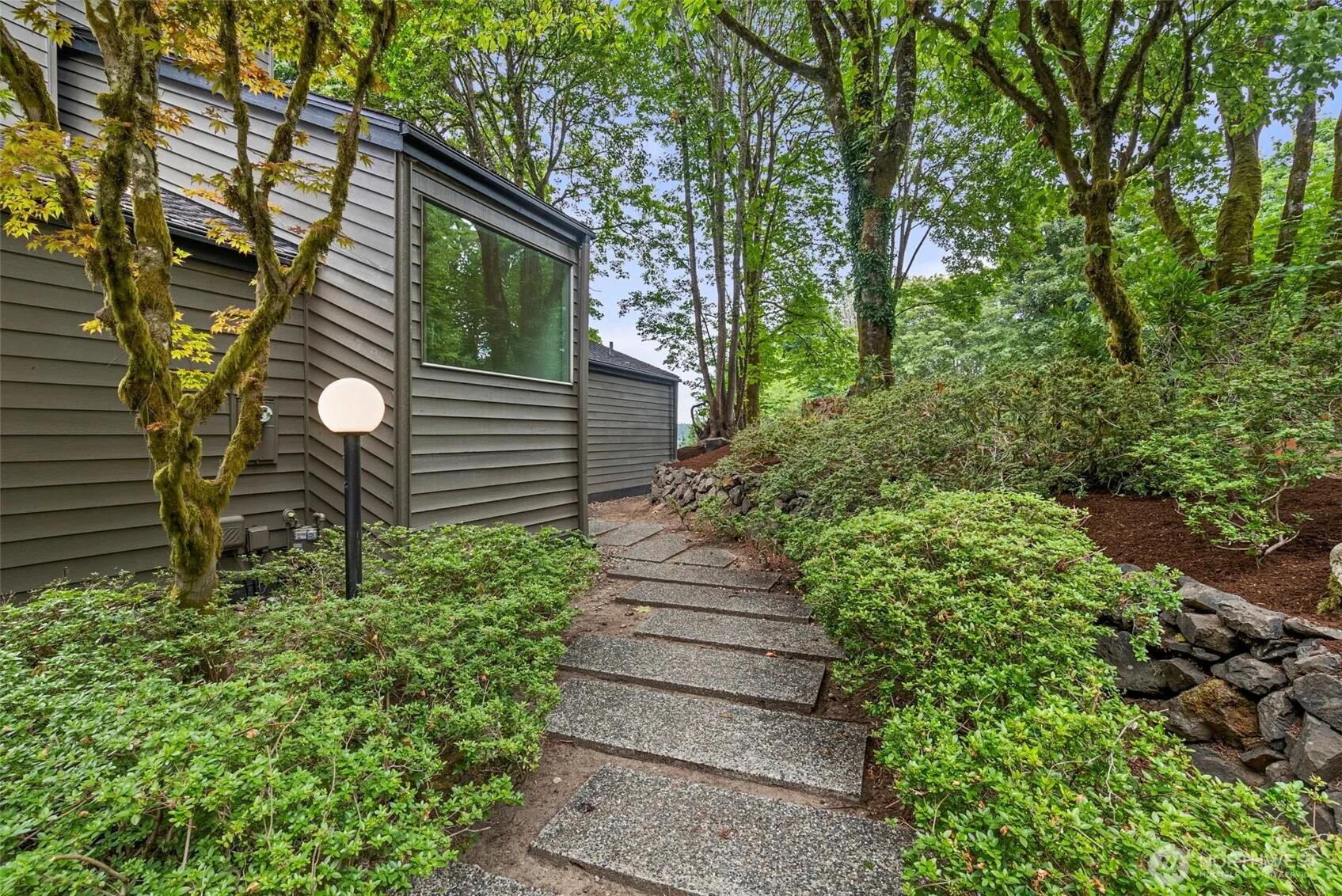 Property photo for 93 Raft Island Drive Nw, Gig Harbor photo 3
