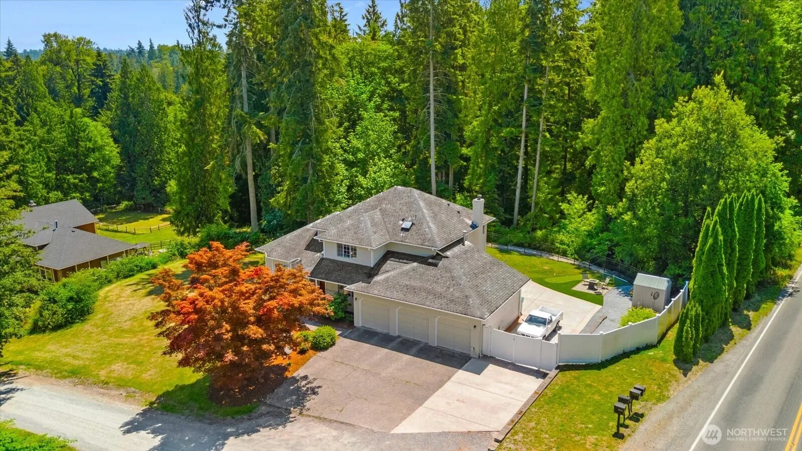 Property photo for 18223 Yew Way, Snohomish