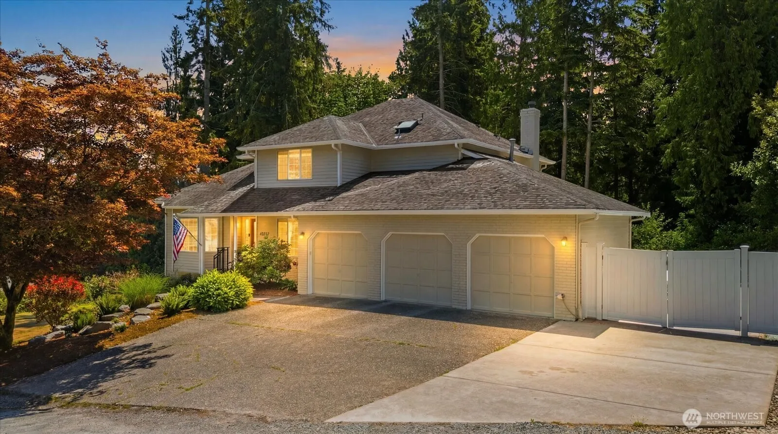Property photo for 18223 Yew Way, Snohomish