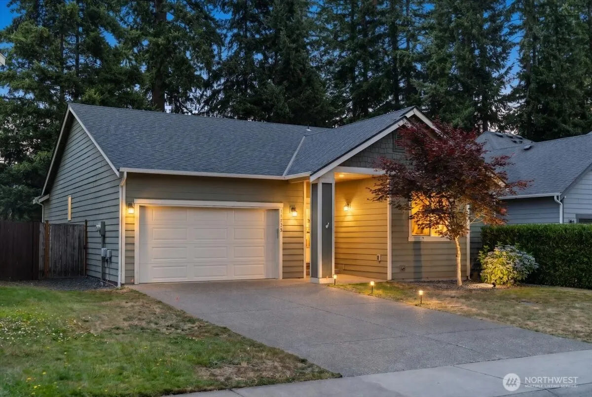 Property photo for 17820 35th Avenue E, Tacoma