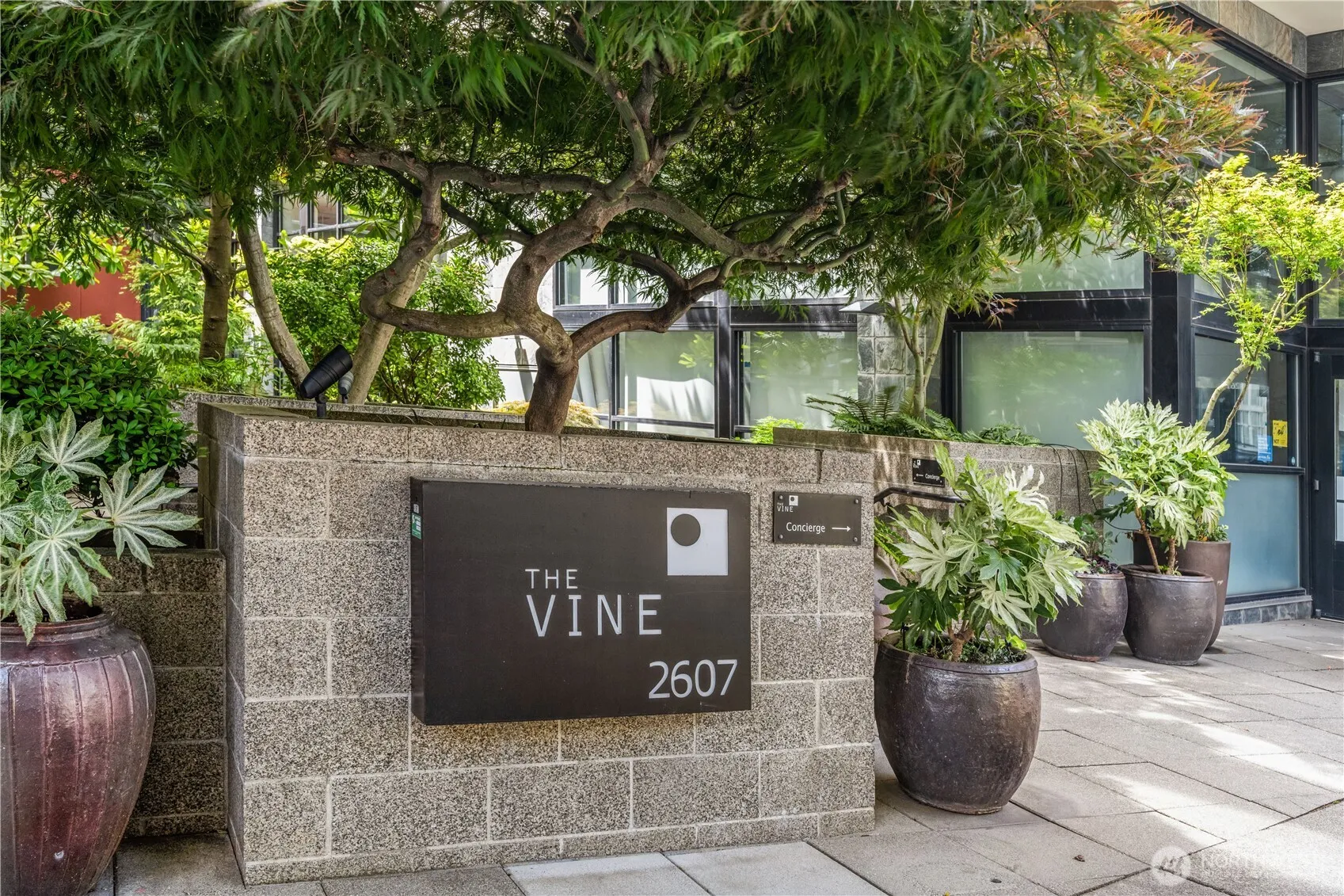 Property photo for 2607 Western Avenue #302, Seattle photo 2