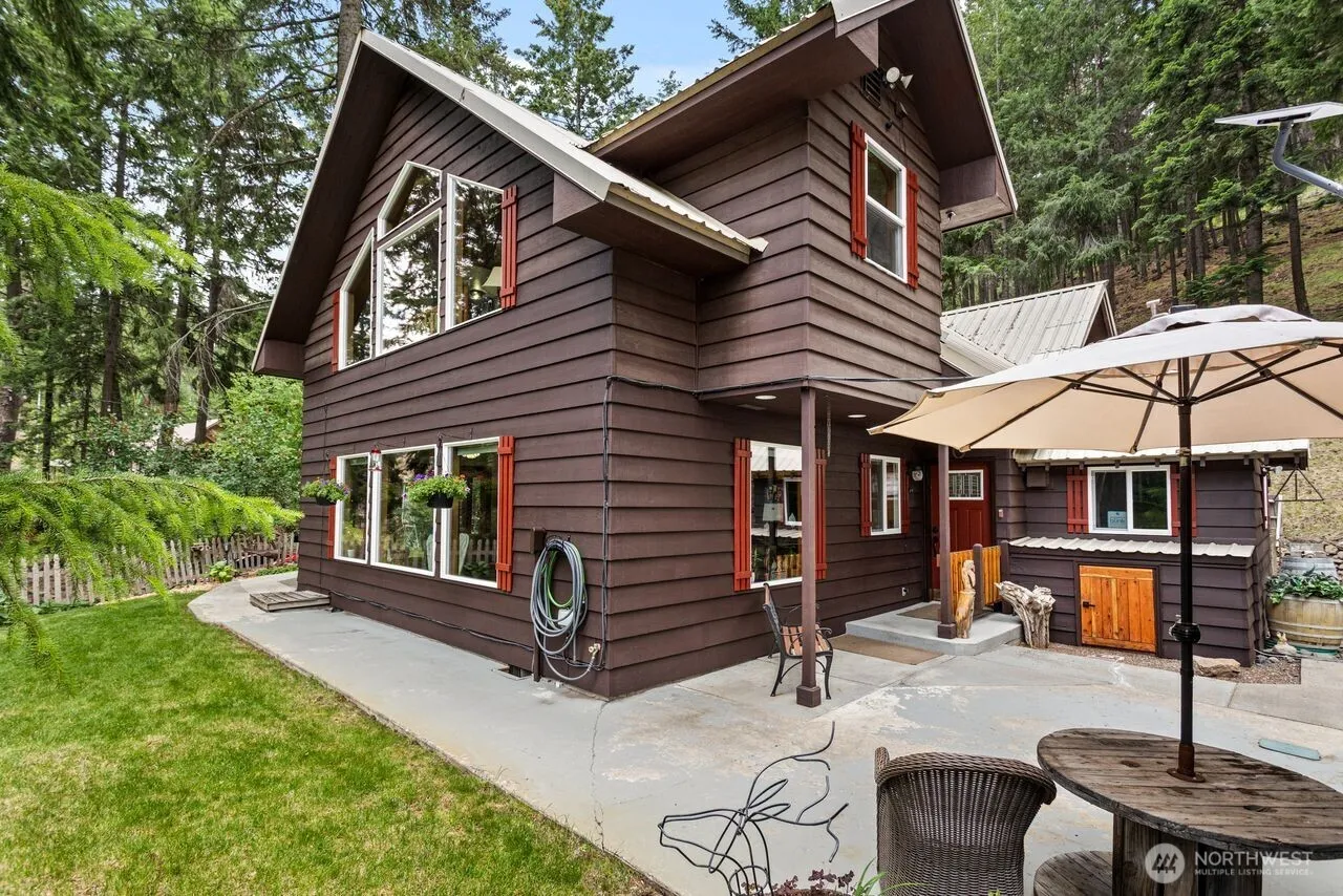 Property photo for 170 Deer Cove Lane, Naches photo 2
