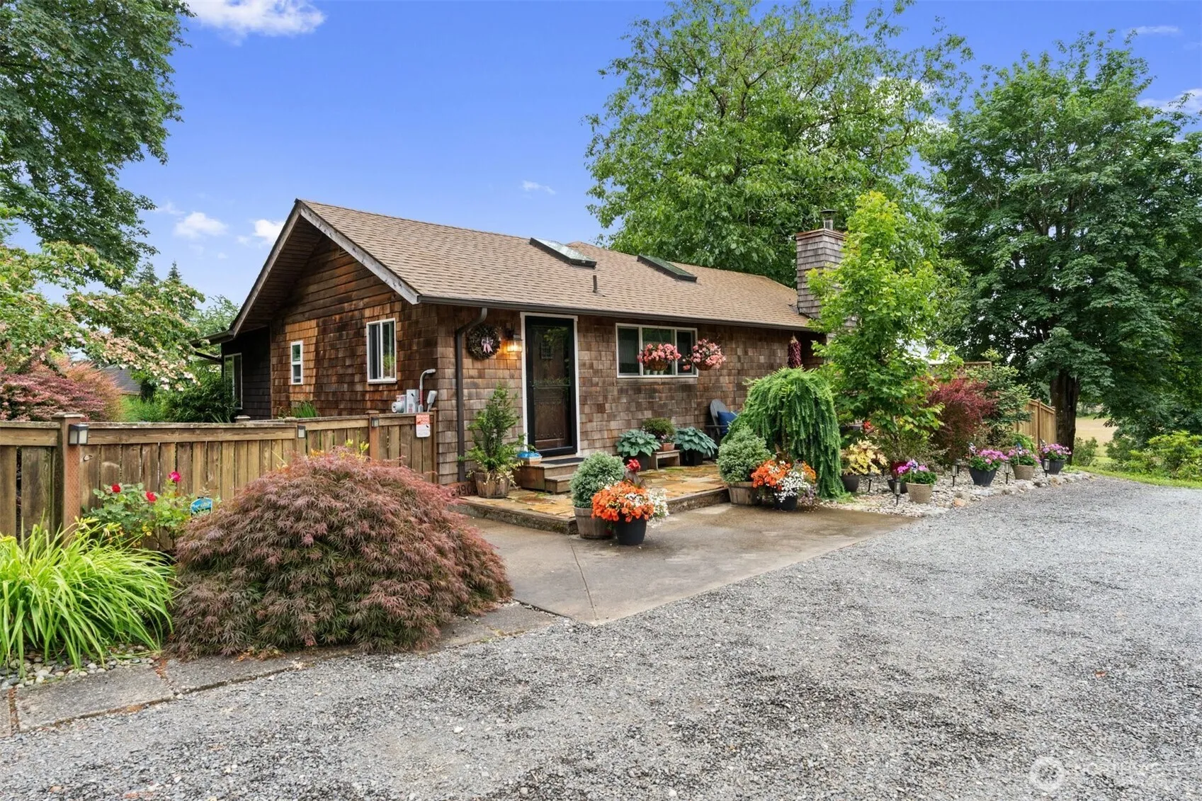Property photo for 24905 Jim Creek Road, Arlington photo 2