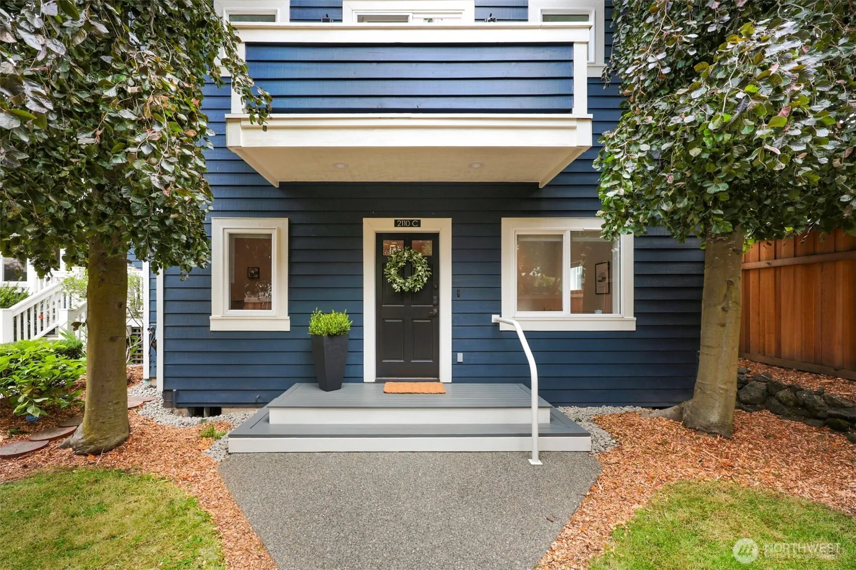 Property photo for 2110 California Avenue Sw #c, Seattle