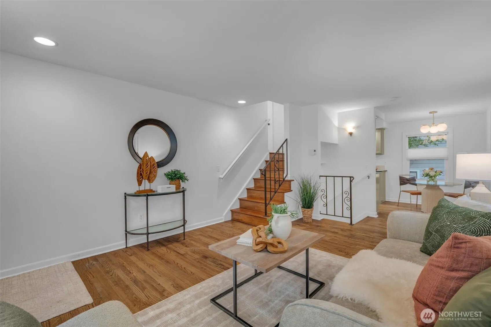 Property photo for 2315 B Franklin Avenue E #b, Seattle photo 5