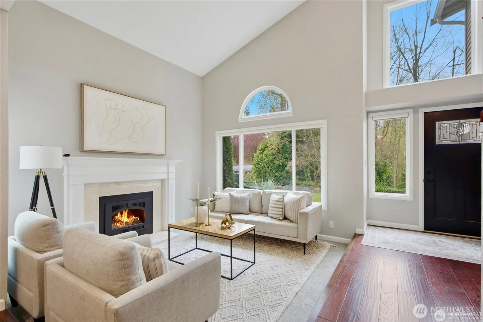 Property photo for 12708 Ne 97th Place, Kirkland photo 3