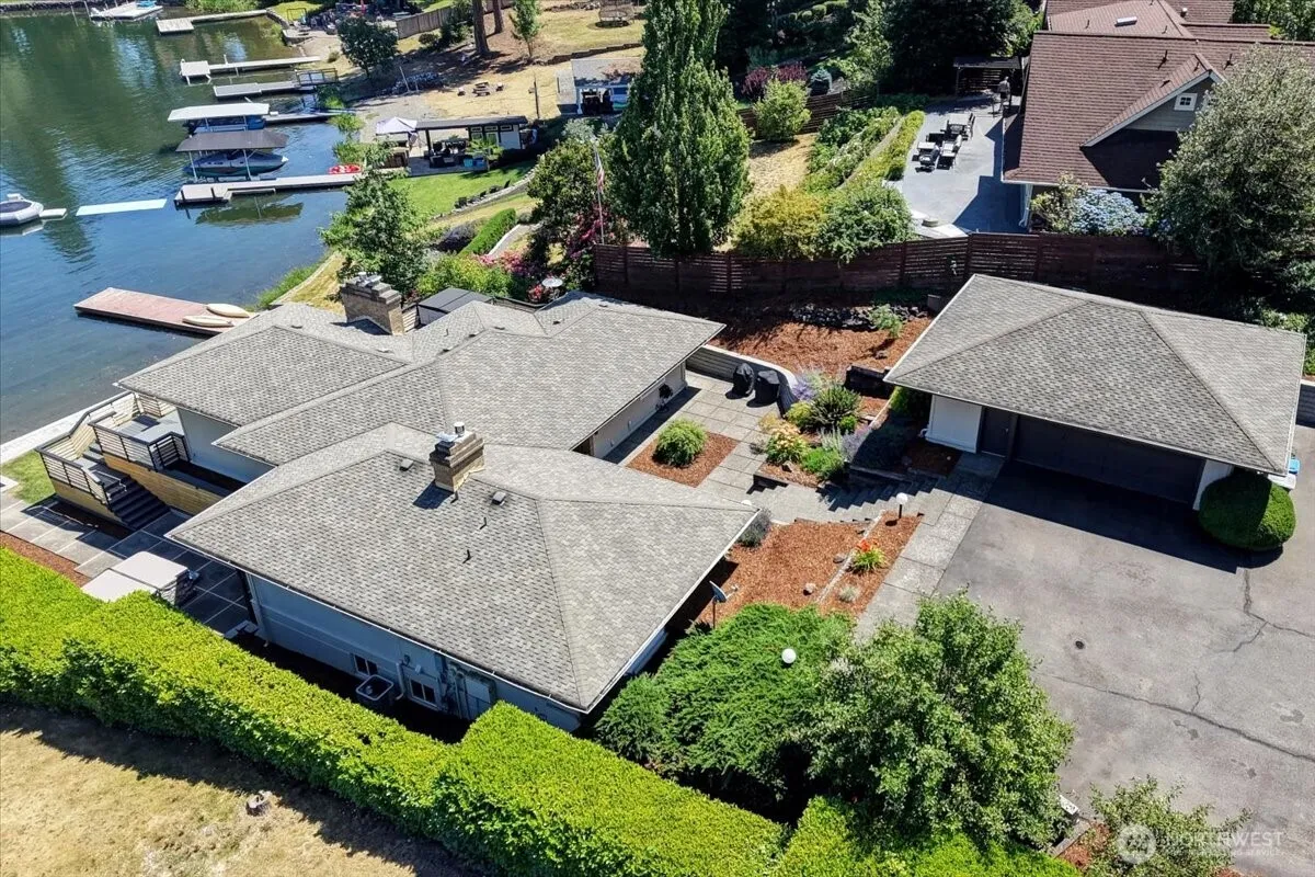 Property photo for 10837 Evergreen Terrace Sw, Lakewood