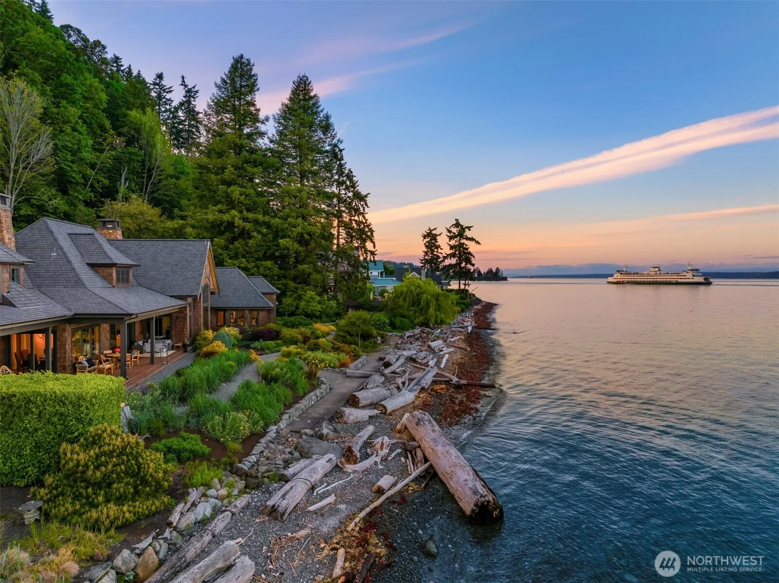 Property photo for 5128 Rockaway Beach Road Ne, Bainbridge Island photo 3