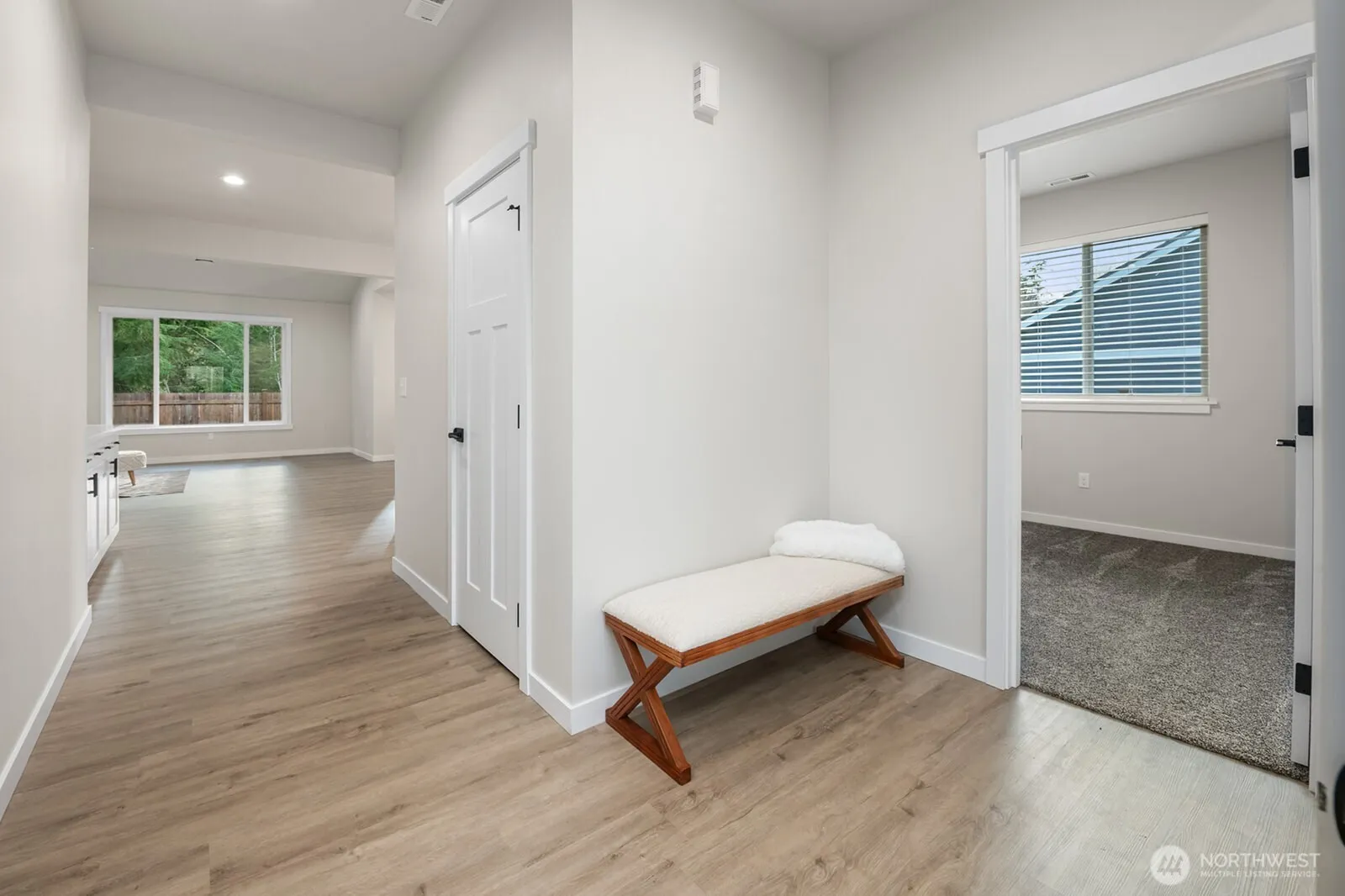 Property photo for 3108 Sanderling Drive, Hoquiam photo 4