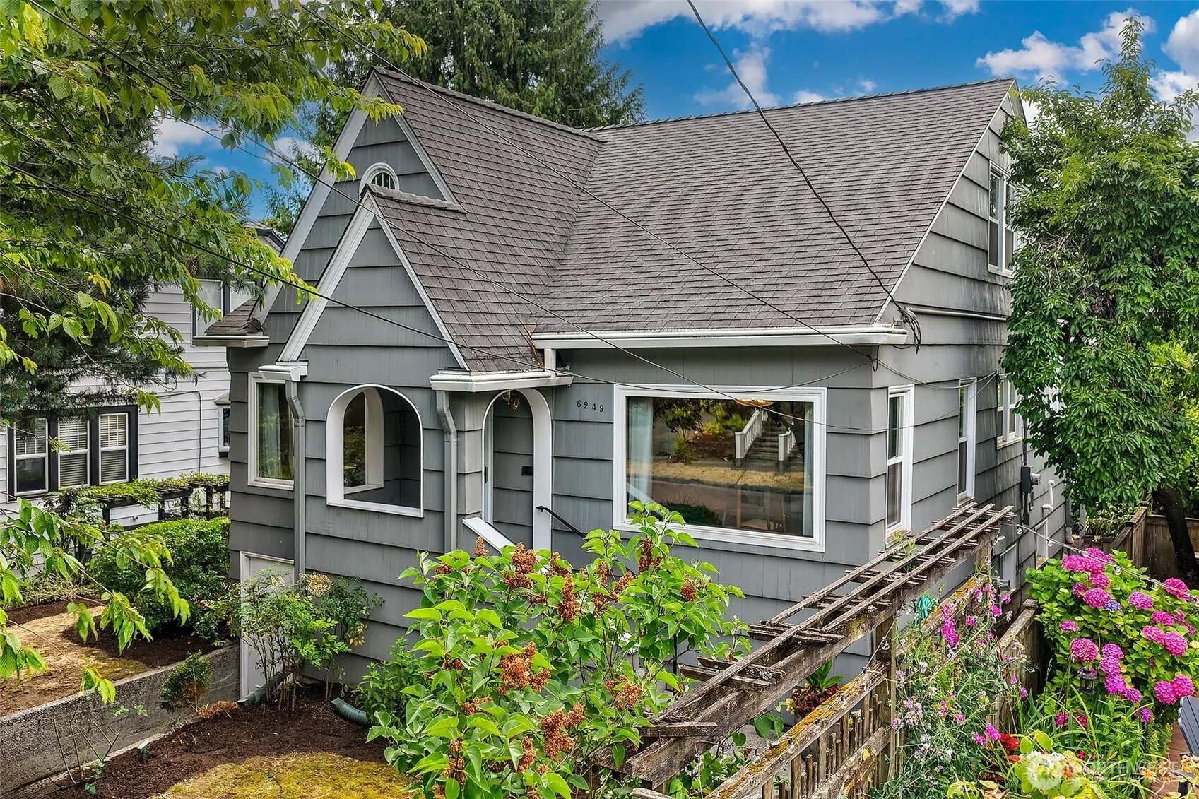 Property photo for 6249 30th Avenue Ne, Seattle