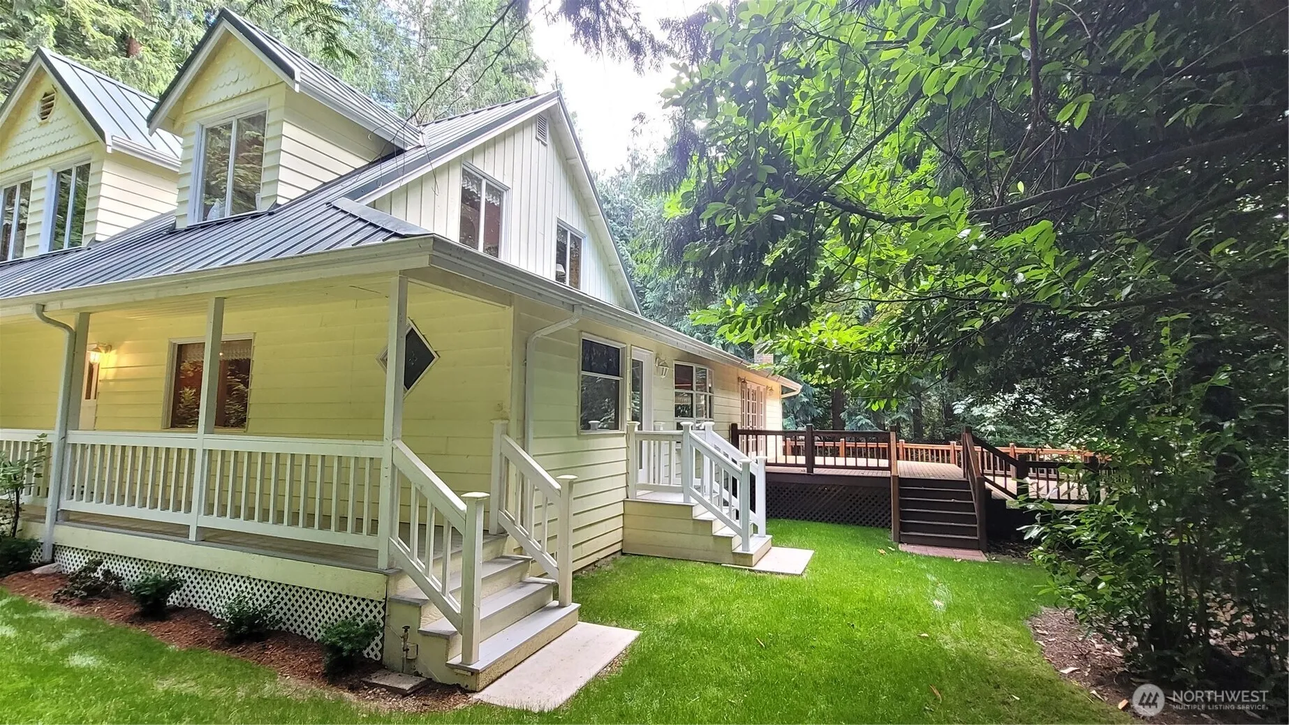 Property photo for 2015 290th Avenue Ne, Carnation photo 4