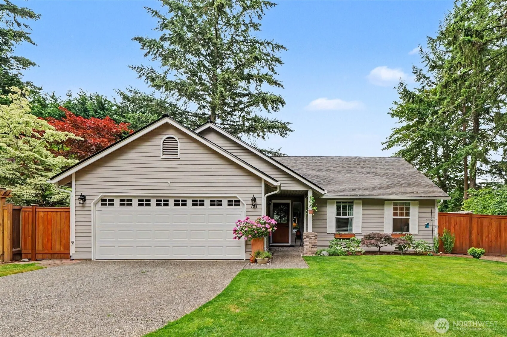 Property photo for 104 Bremerton Place Ne, Renton