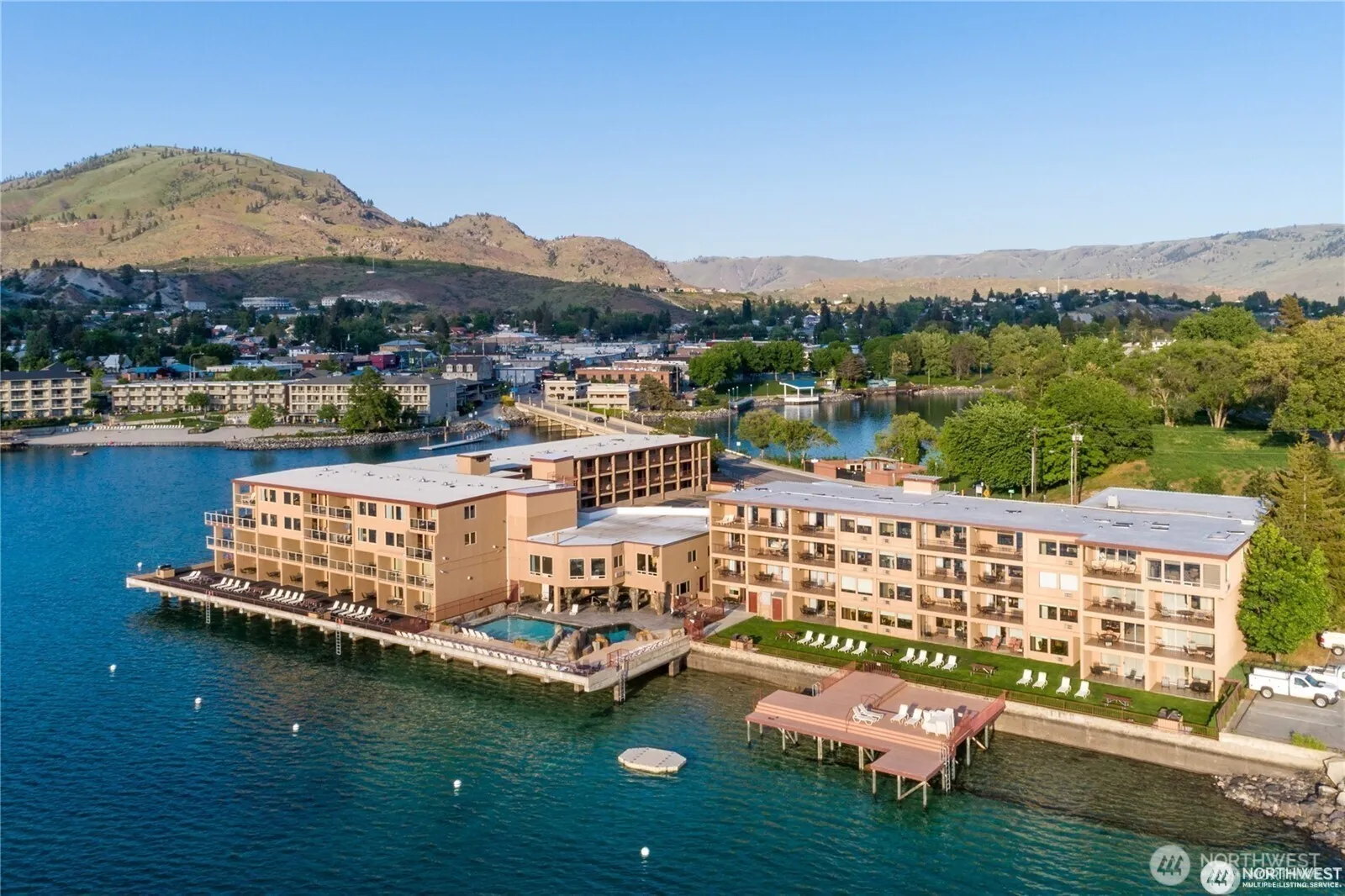 Property photo for 322 W Woodin 301 & 301a Avenue, Chelan