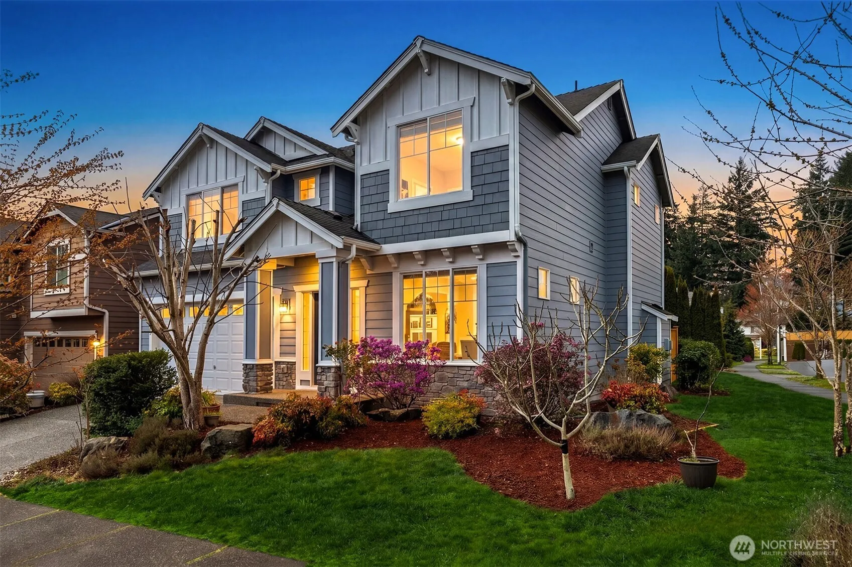 Property photo for 17002 16th Drive Se, Bothell photo 2