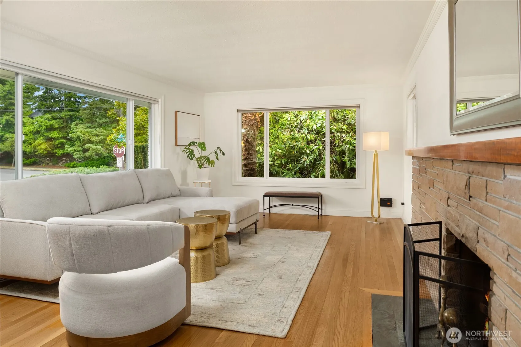 Property photo for 8505 21st Avenue Nw, Seattle photo 4