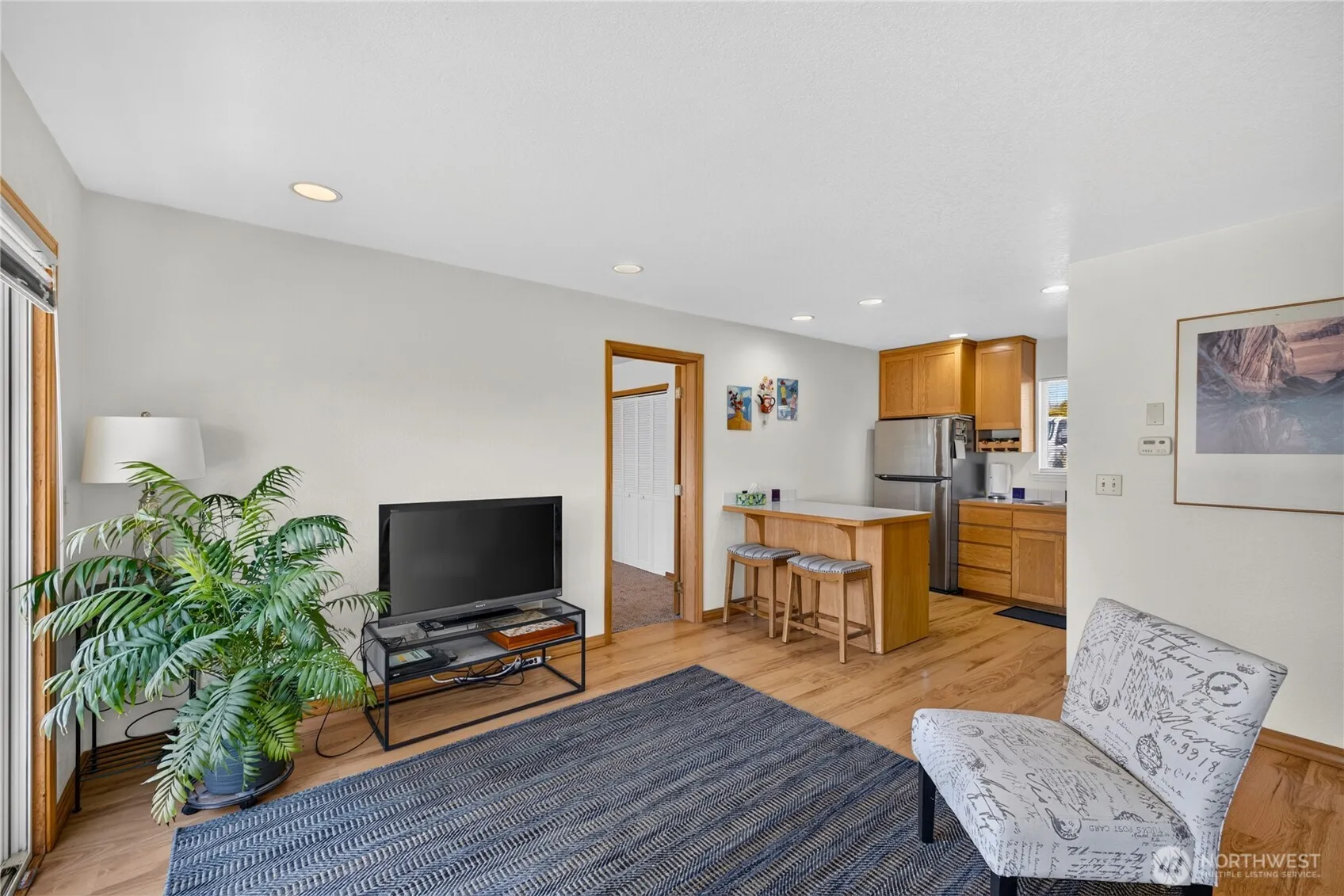 Property photo for 1710 Skyline Way #101, Anacortes photo 3