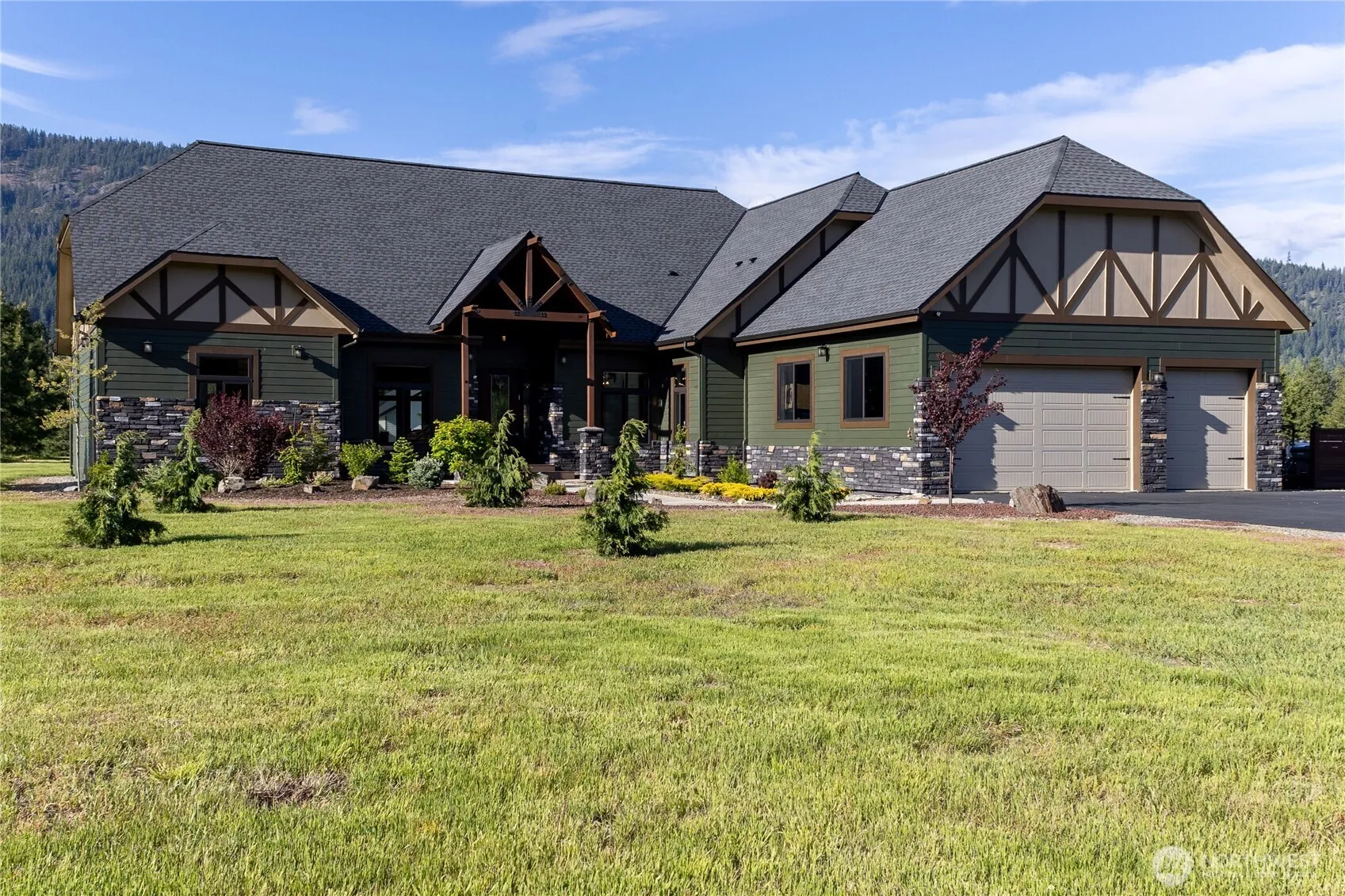 Property photo for 1550 Old Cedars Road, Cle Elum