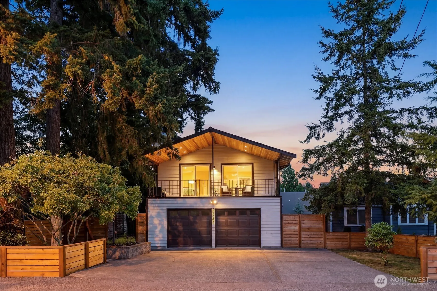 Property photo for 12544 25th Avenue Ne, Seattle