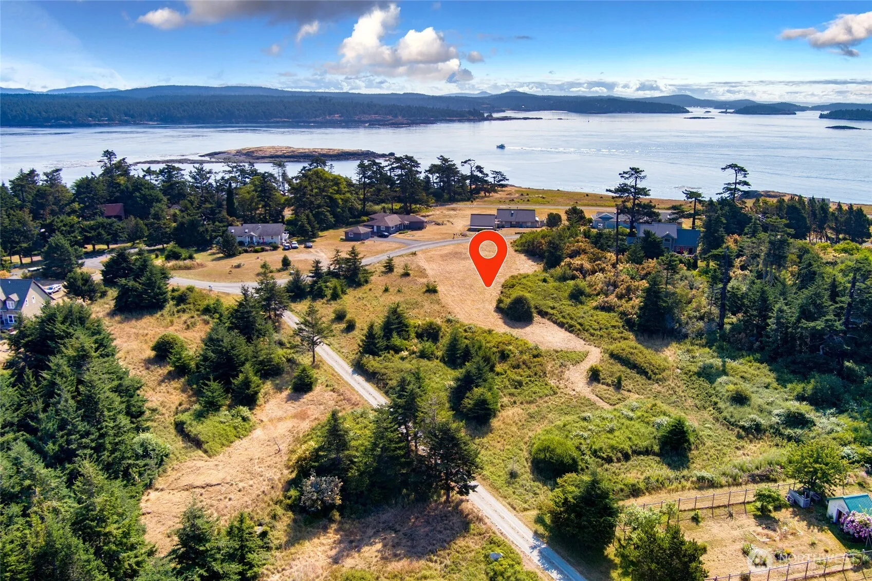 Property photo for 86 Lighthouse Lane, Friday Harbor photo 5