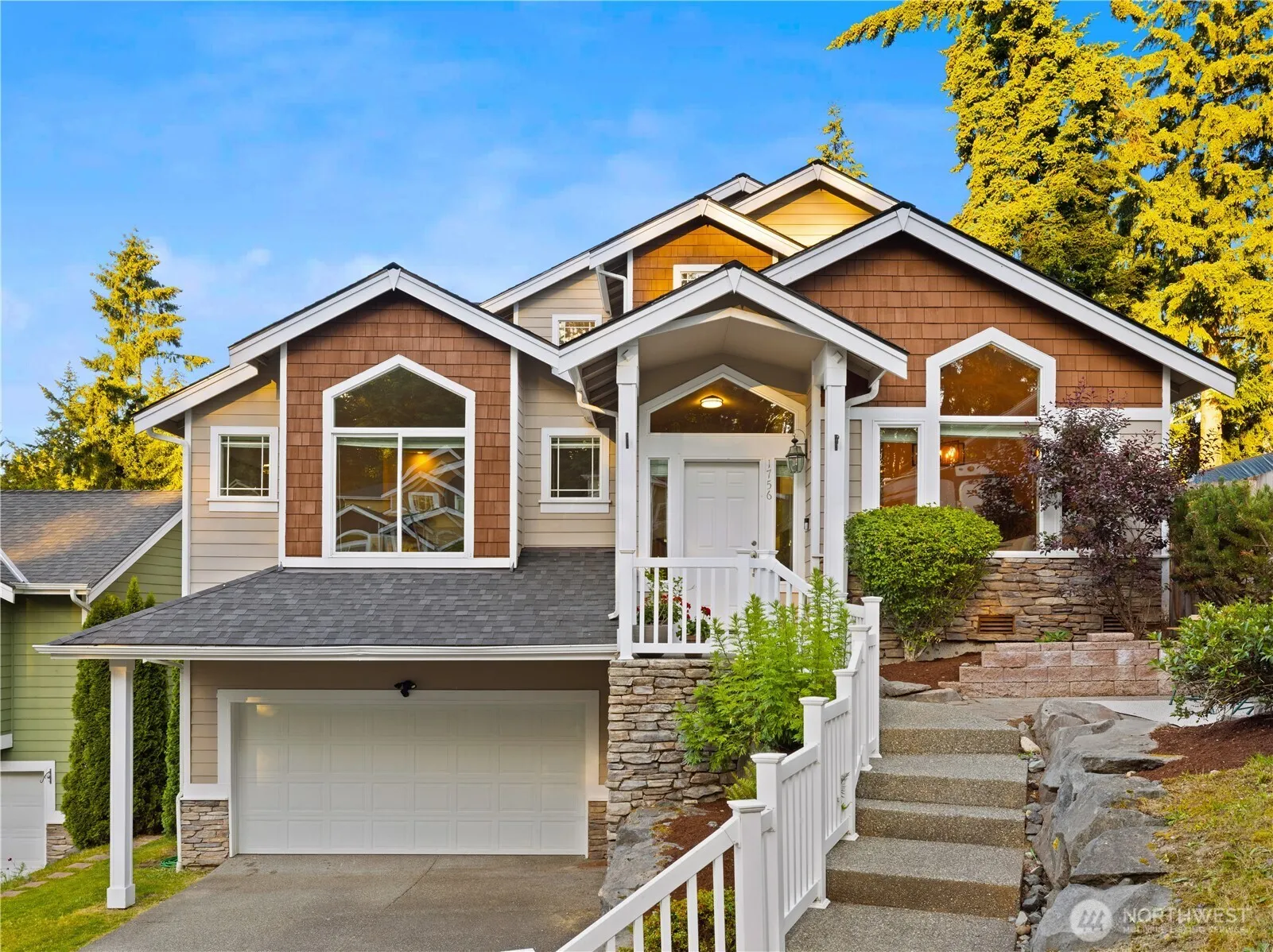 Property photo for 1756 Monroe Avenue Ne, Renton