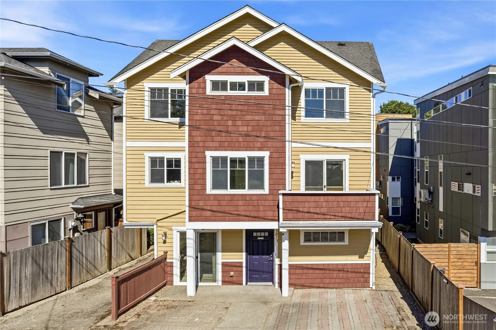 Property photo for 5013 40th Avenue Ne, Seattle