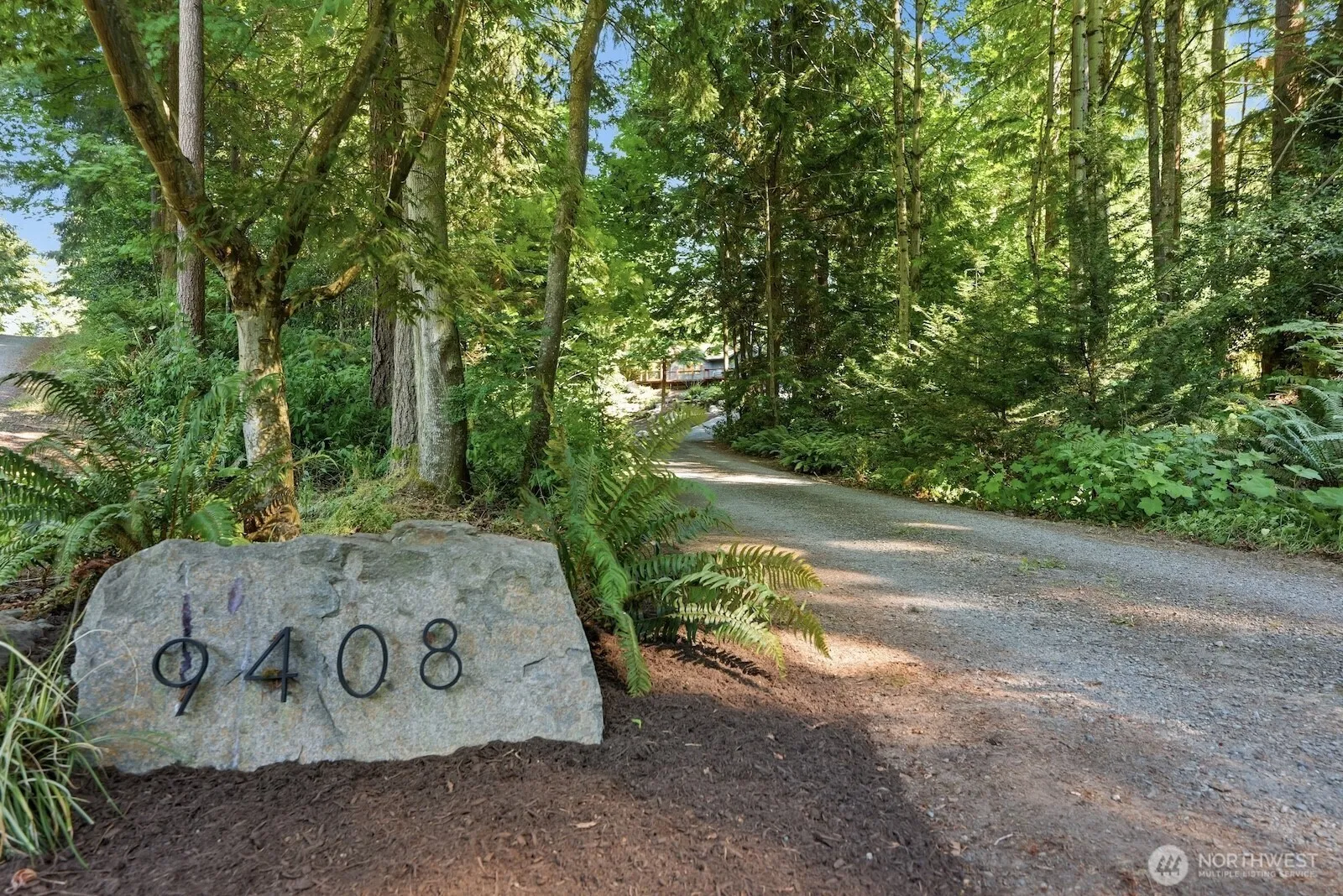 Property photo for 9408 370th Place Se, Snoqualmie photo 2