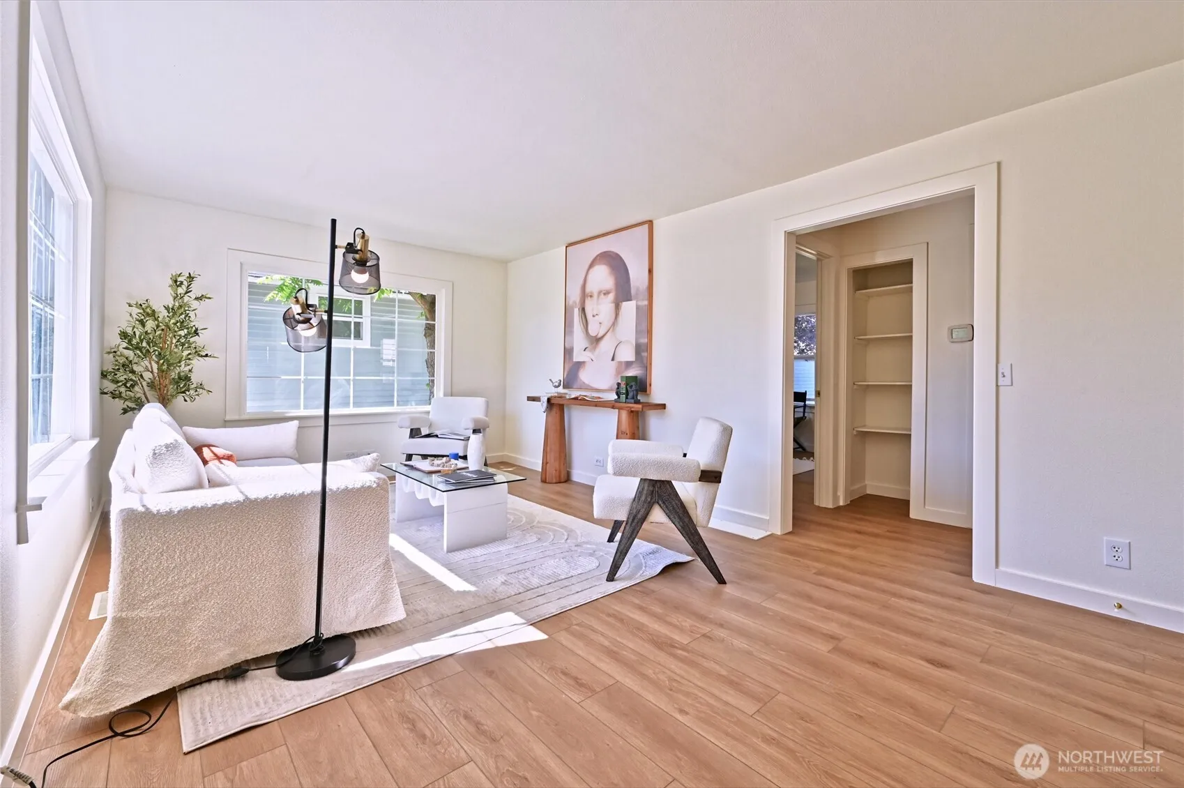 Property photo for 421 Wells Avenue N, Renton photo 4
