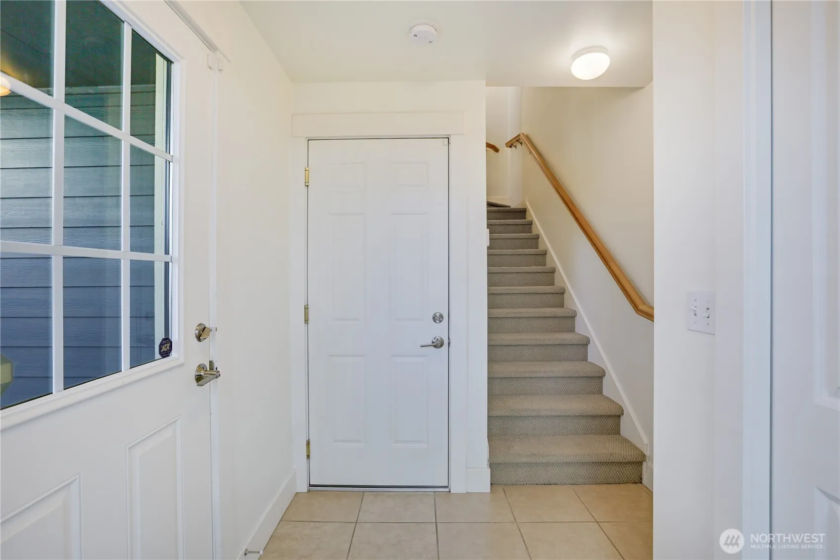 Property photo for 4851 A Delridge Way Sw, Seattle photo 4