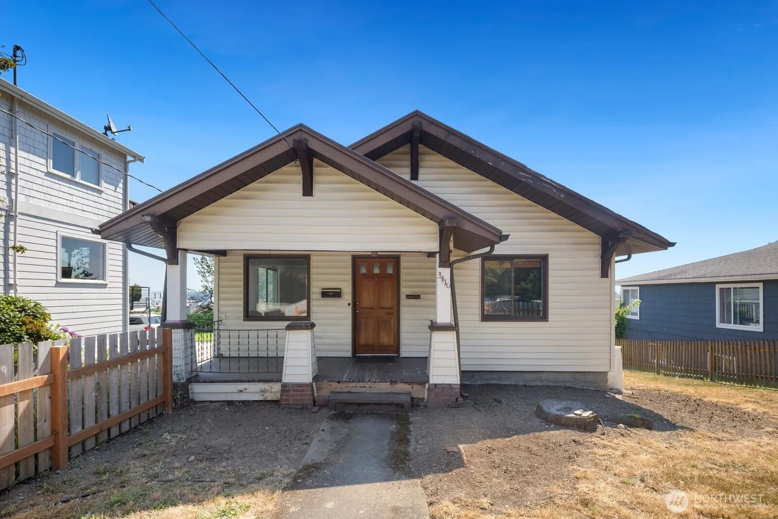 Property photo for 3410 37th Avenue Sw, Seattle