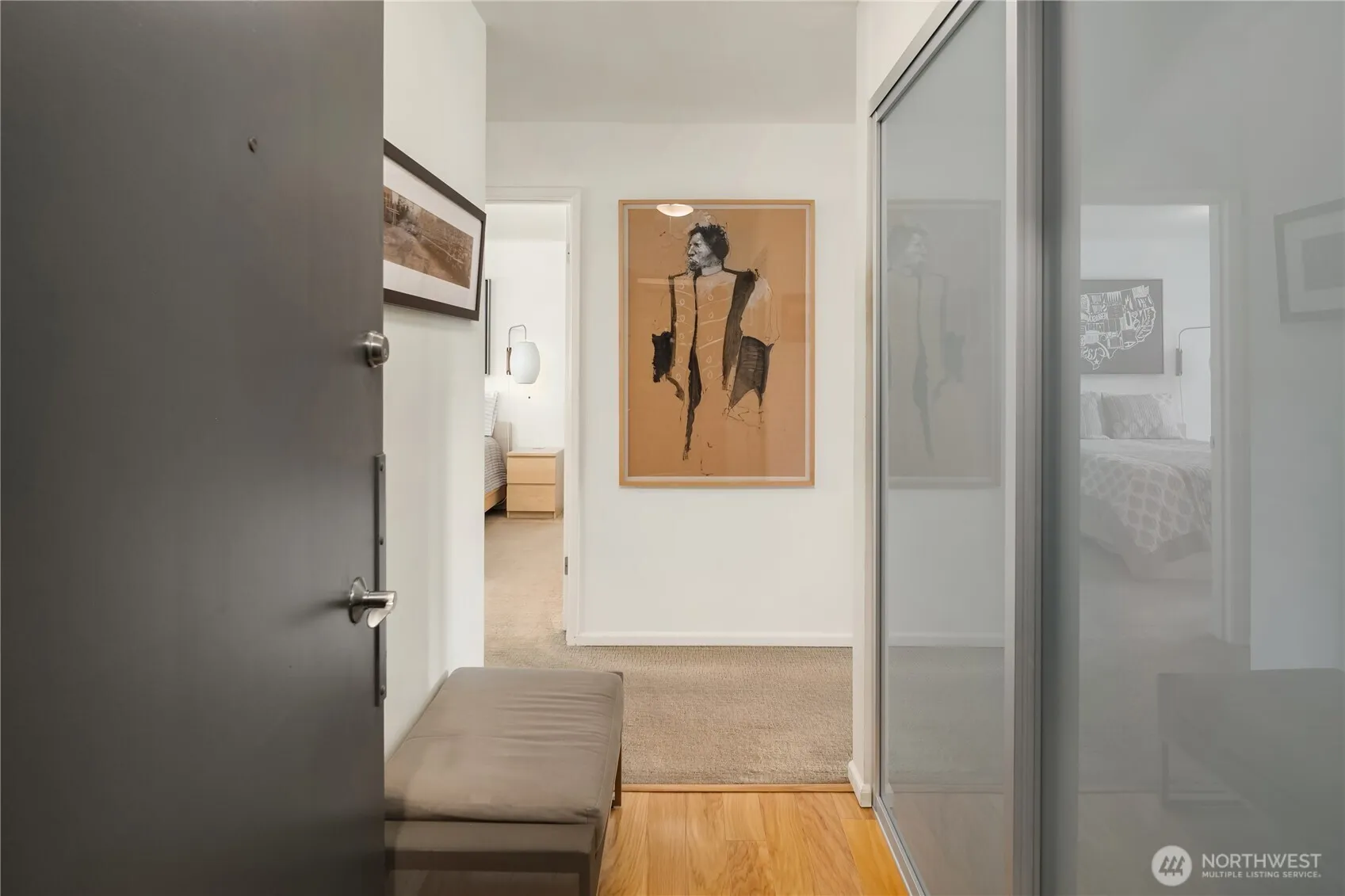 Property photo for 2501 Canterbury Lane E, Seattle photo 2