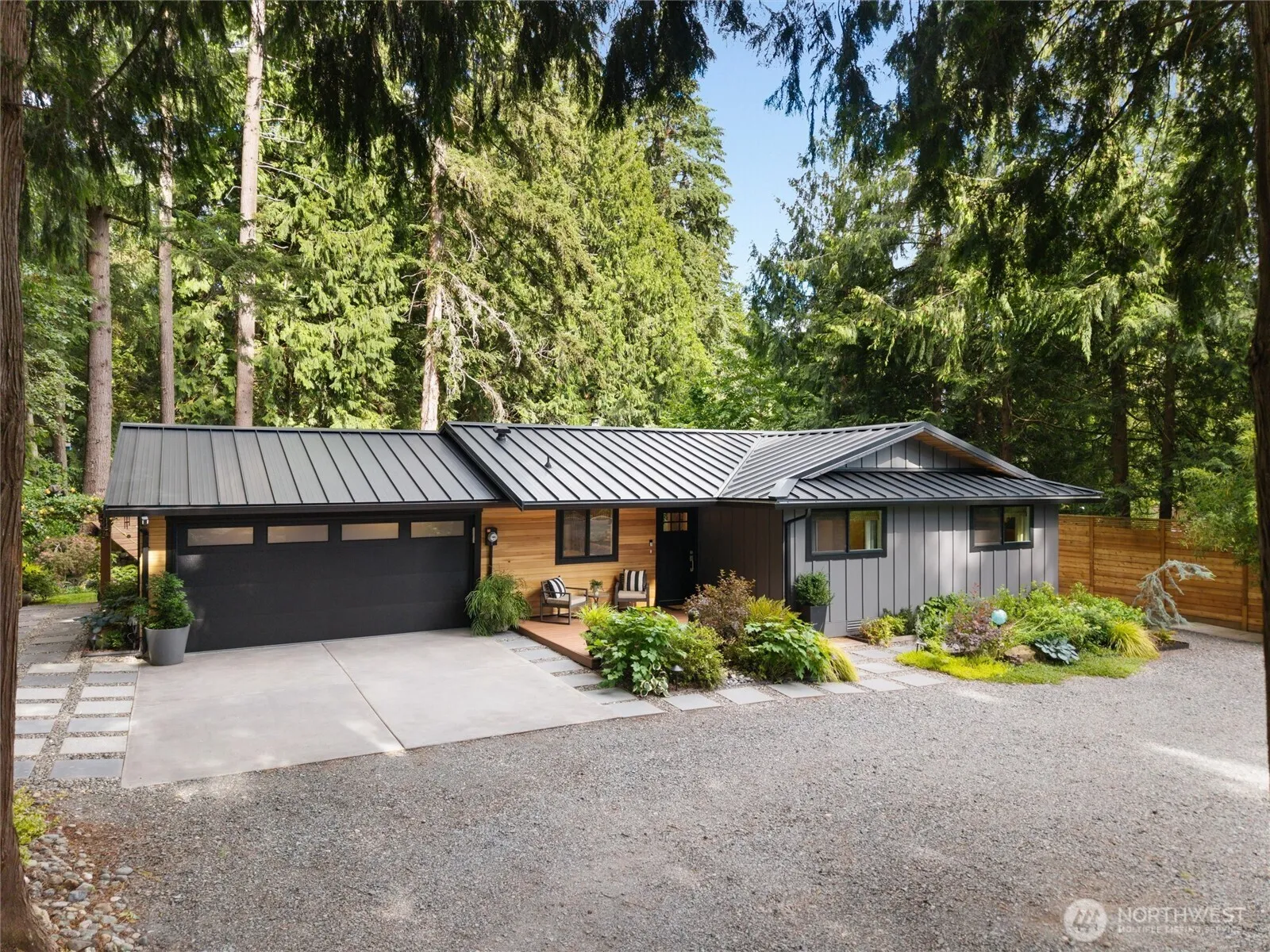 Property photo for 21229 Cypress Way, Lynnwood