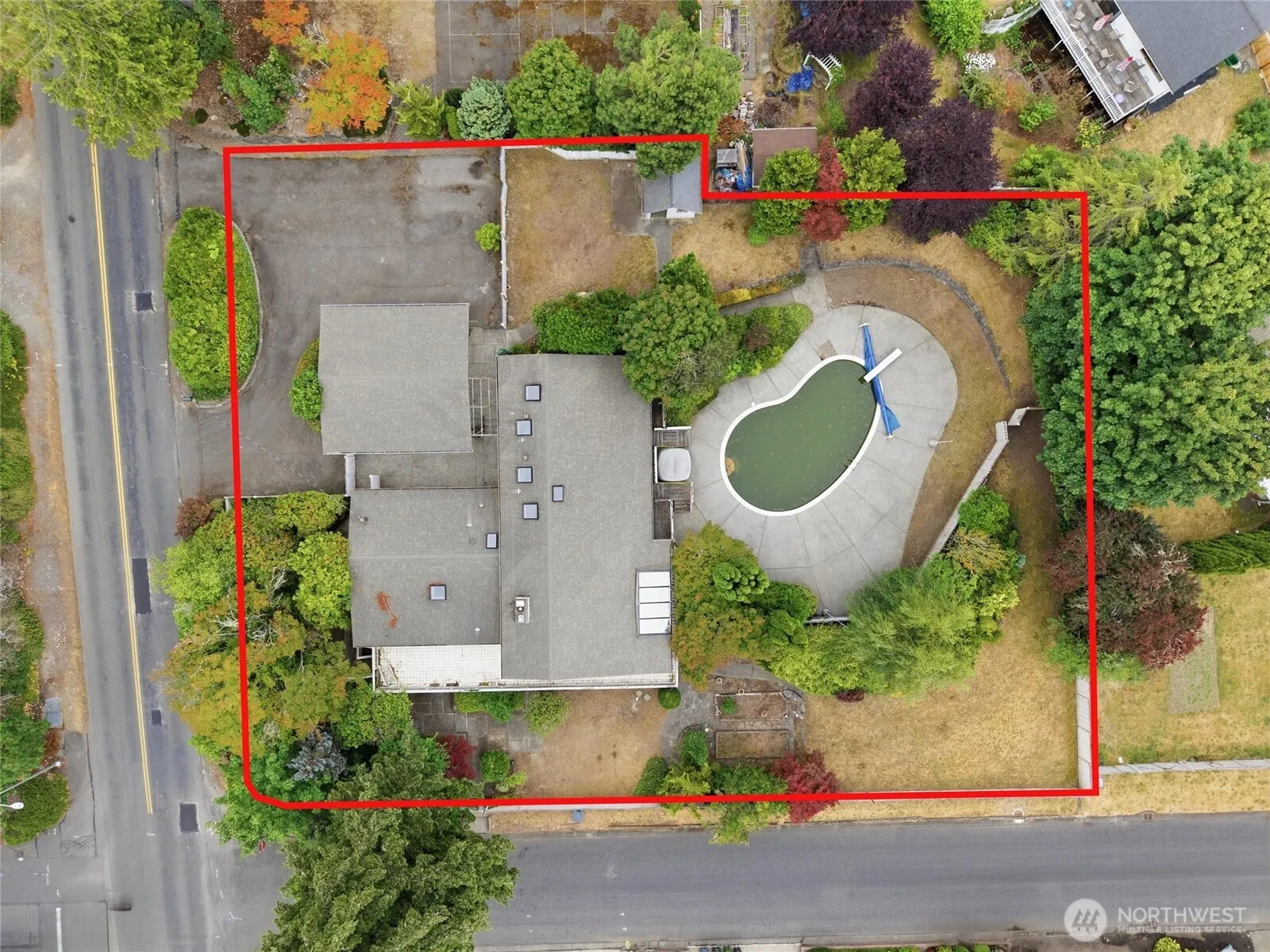 Property photo for 4401 66th Avenue W, Tacoma photo 3