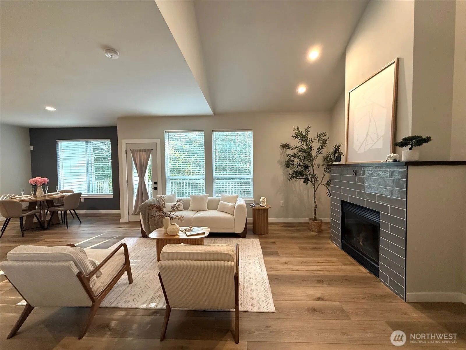 Property photo for 5007 Lake Place S #d27, Renton photo 4