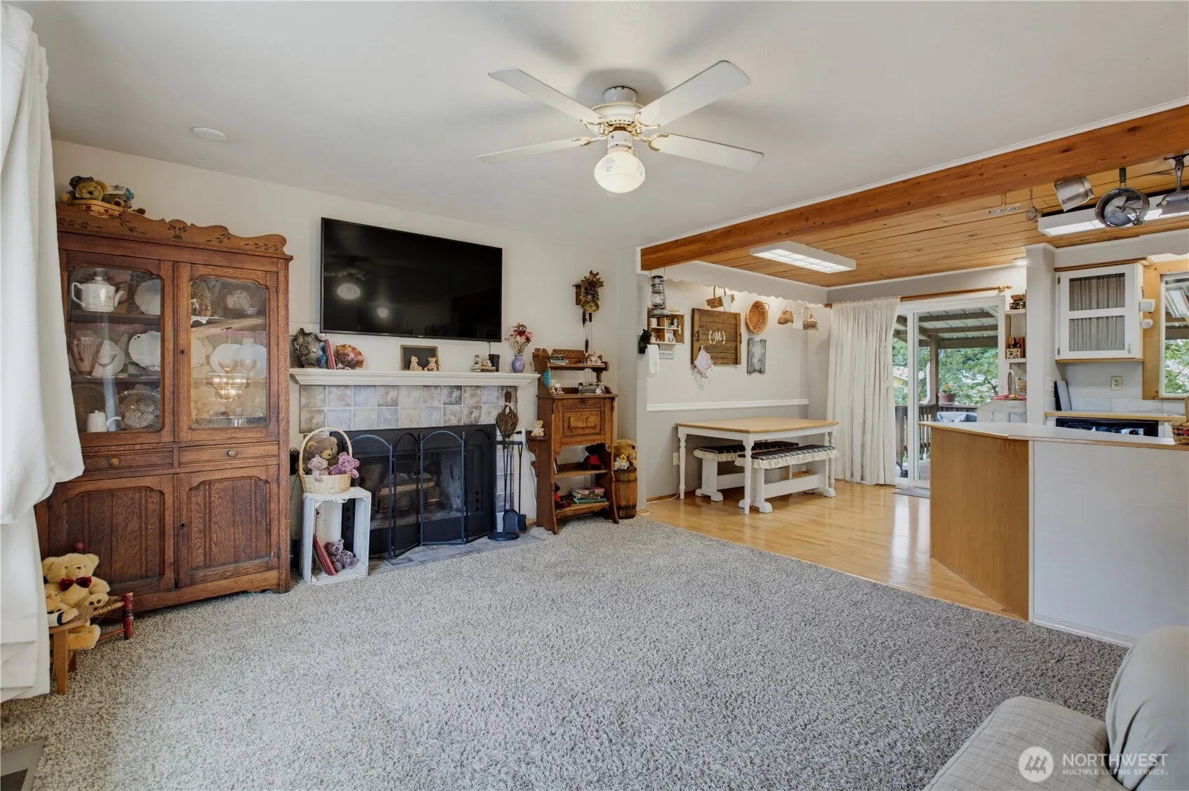 Property photo for 3200 Se 20th Court, Renton photo 4