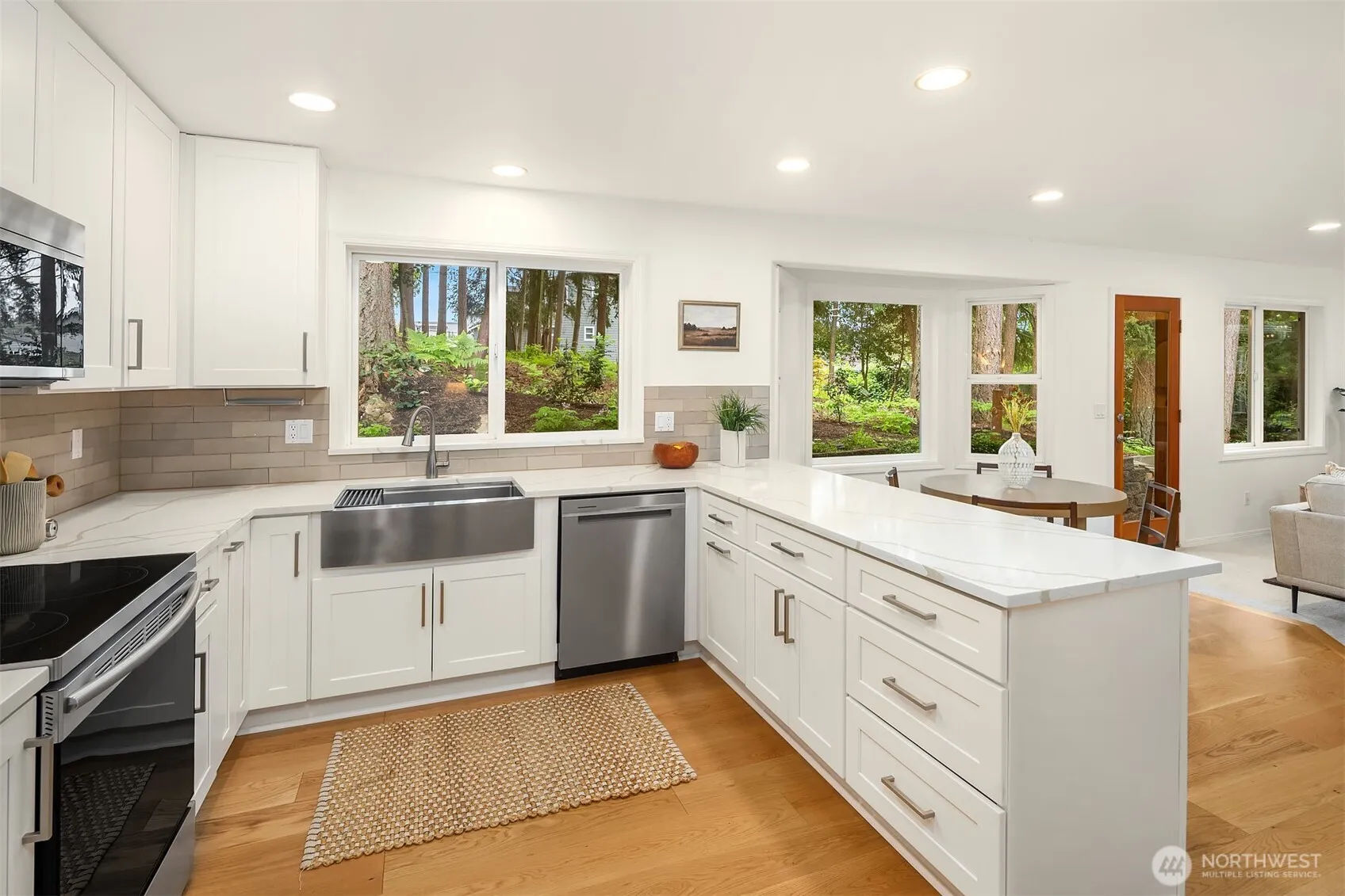 Property photo for 8934 218th Street Sw, Edmonds photo 5