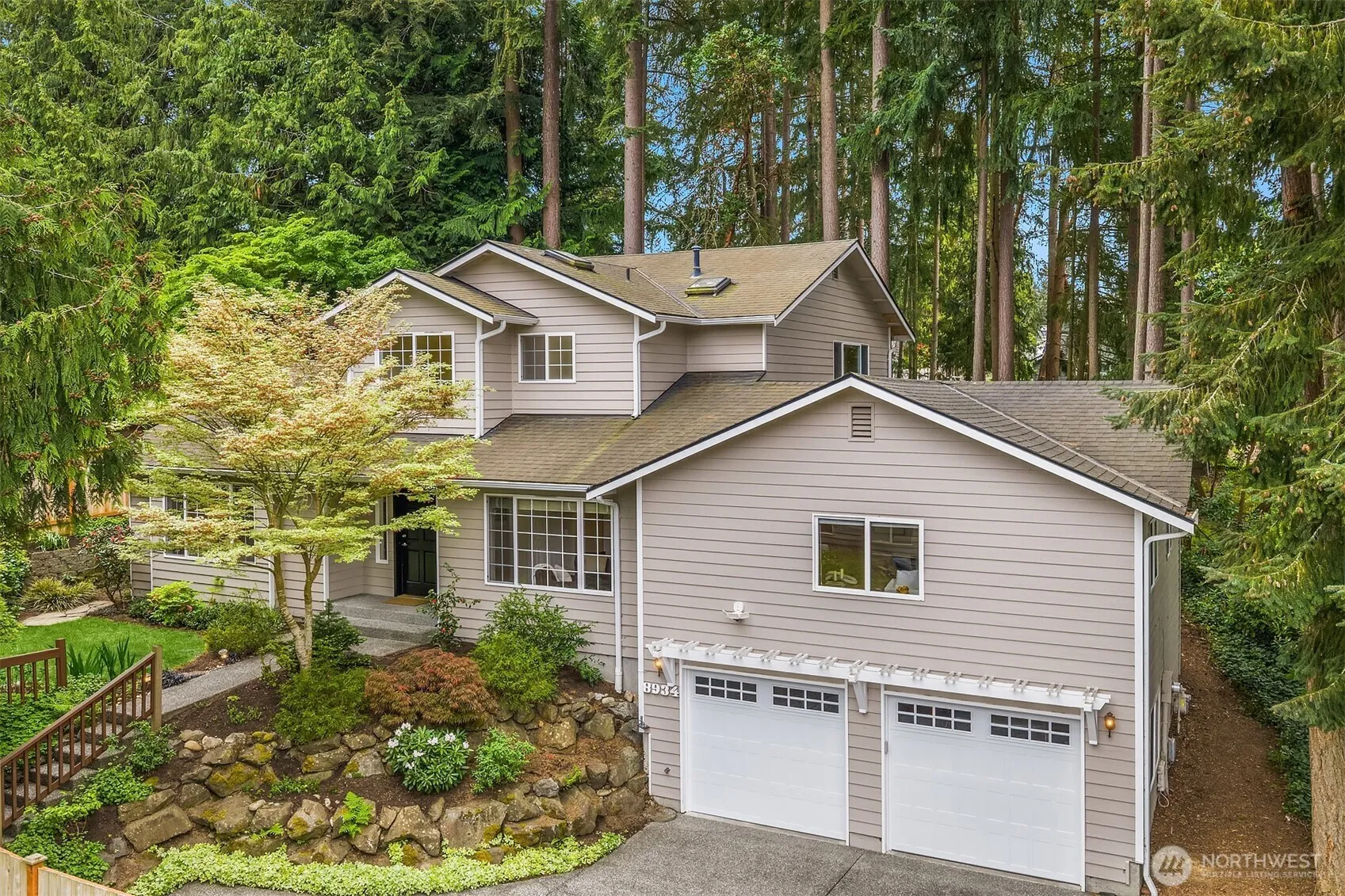 Property photo for 8934 218th Street Sw, Edmonds