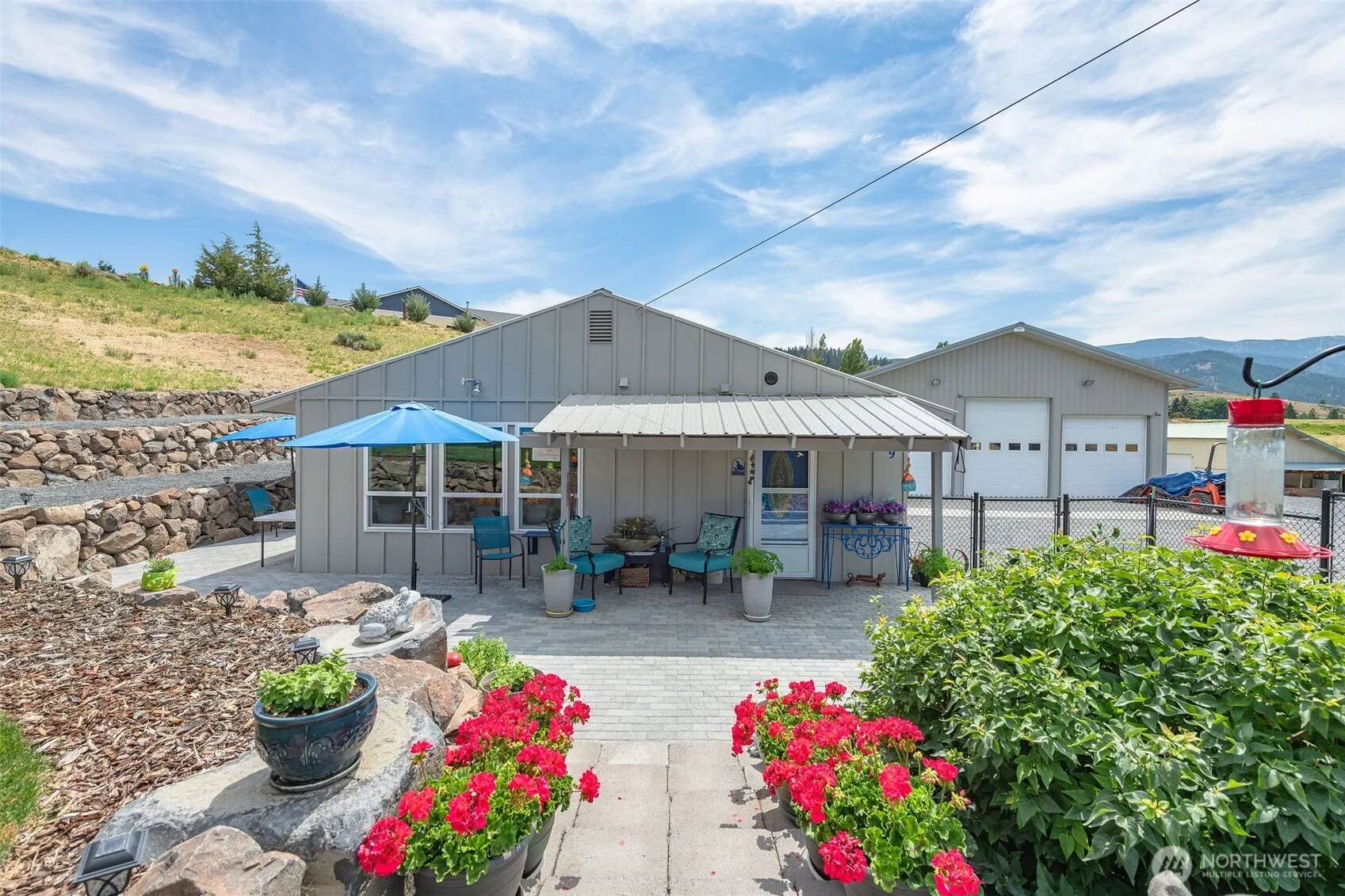 Property photo for 749 Wheeler Hill Road, Wenatchee photo 2