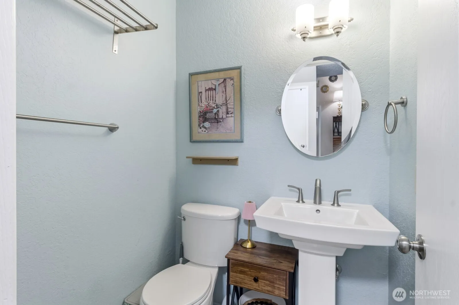 Property photo for 8442 26th Avenue Sw #a, Seattle photo 3