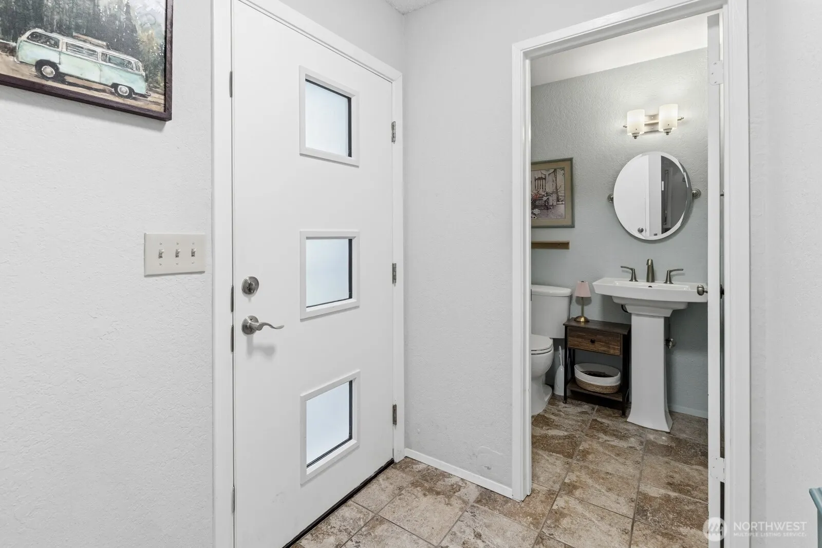 Property photo for 8442 26th Avenue Sw #a, Seattle photo 2