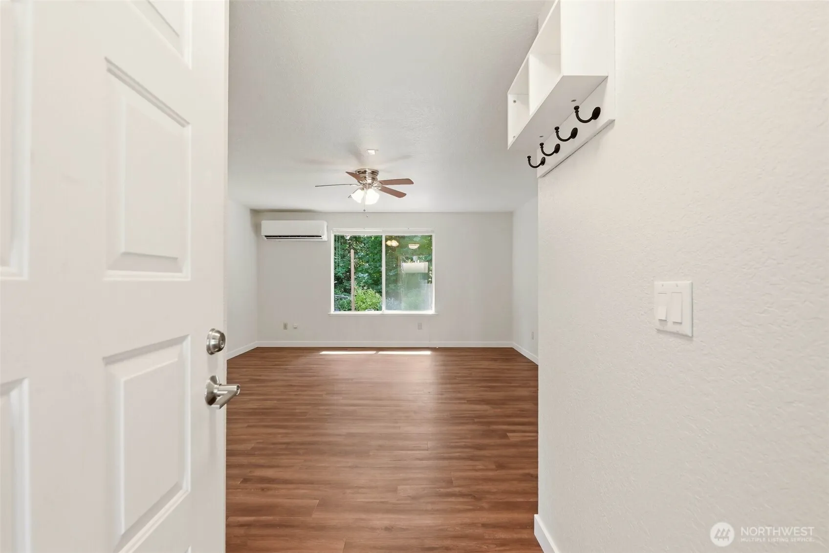 Property photo for 8127 36th Avenue Ne, Marysville photo 5